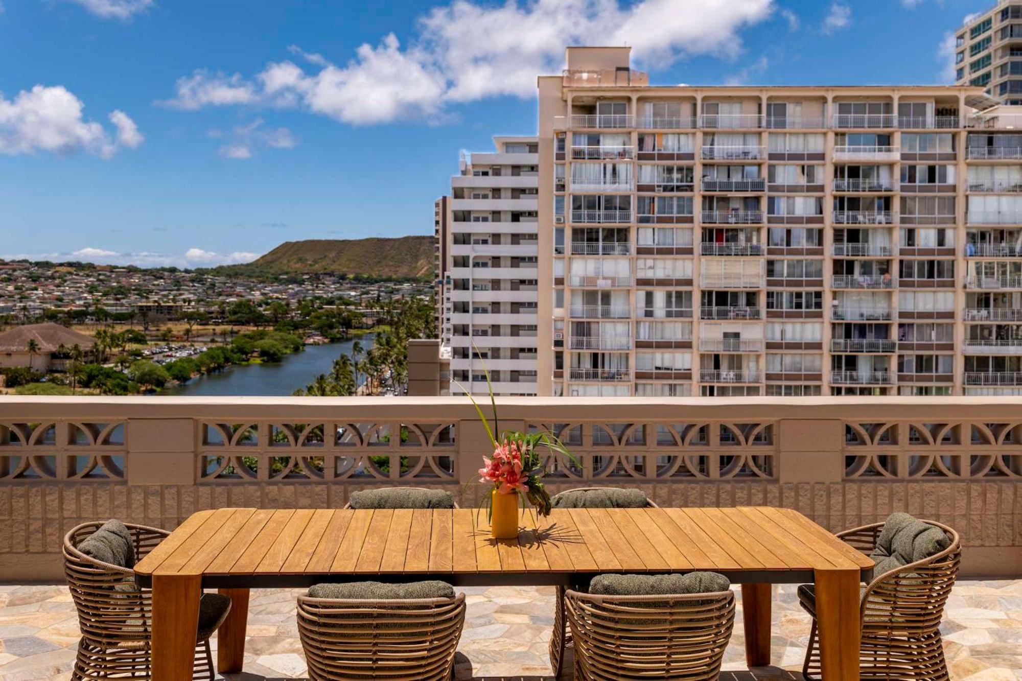 Wayfinder Waikiki - Voted 10 In Hawaii! 4*