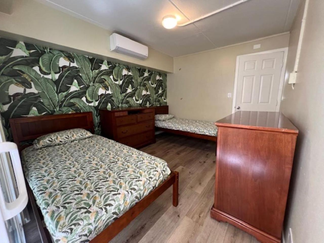Hostel Waikiki Beachside *