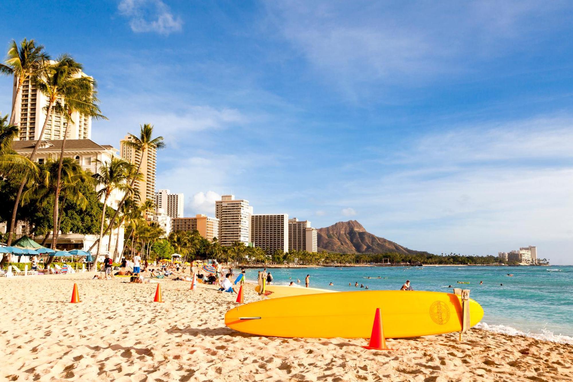 Kuhio At Waikiki 2br And 2ba Near With Parking Apartment *