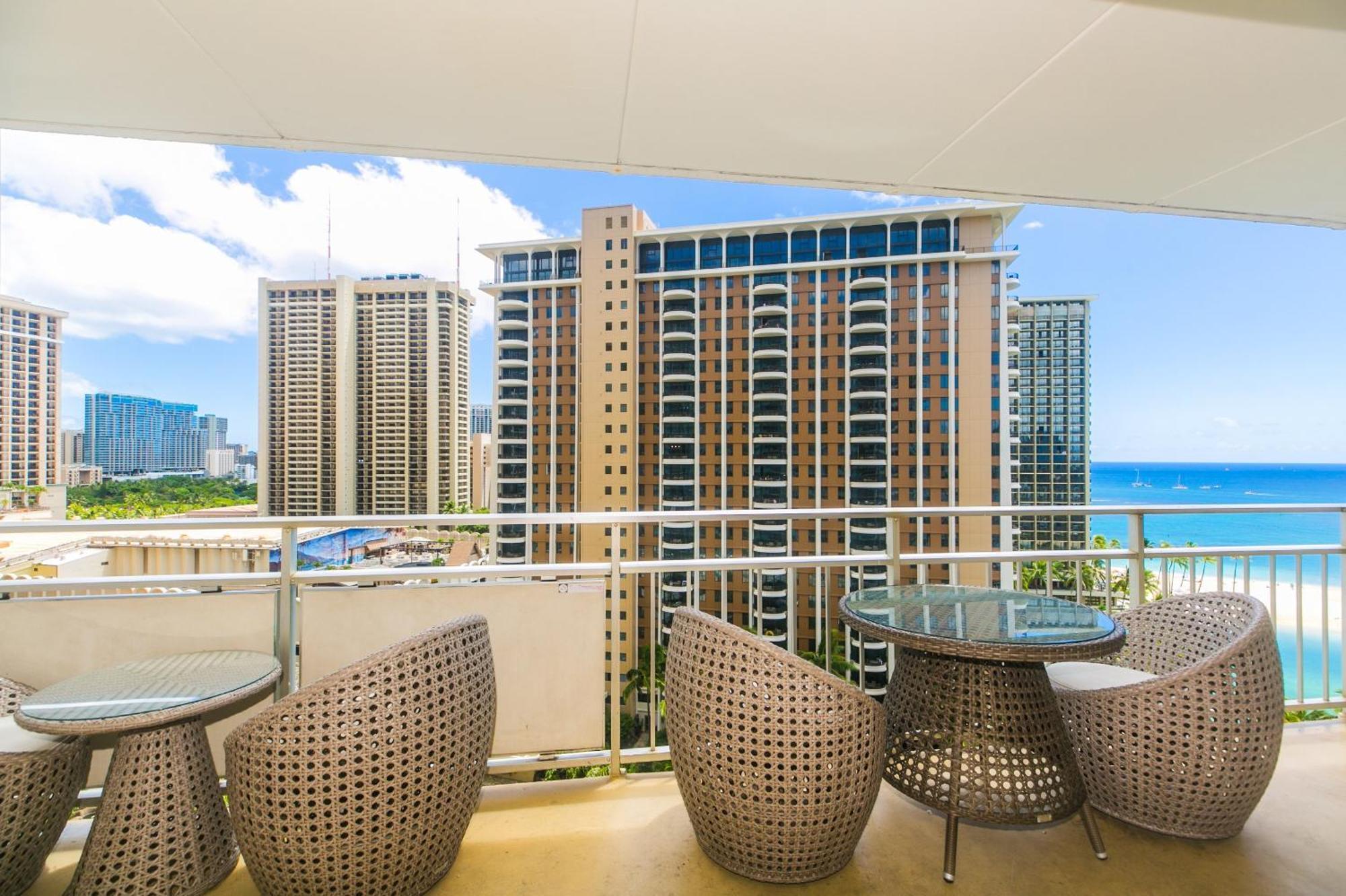 Ilikai Tower 1340 Lagoon View 1br Apartment Honolulu