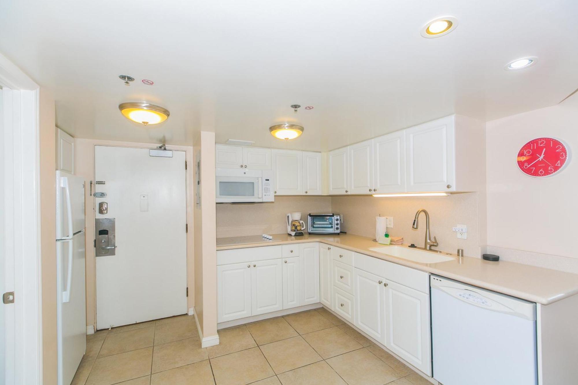 Ilikai Tower 1342 Lagoon View 1br Apartment *