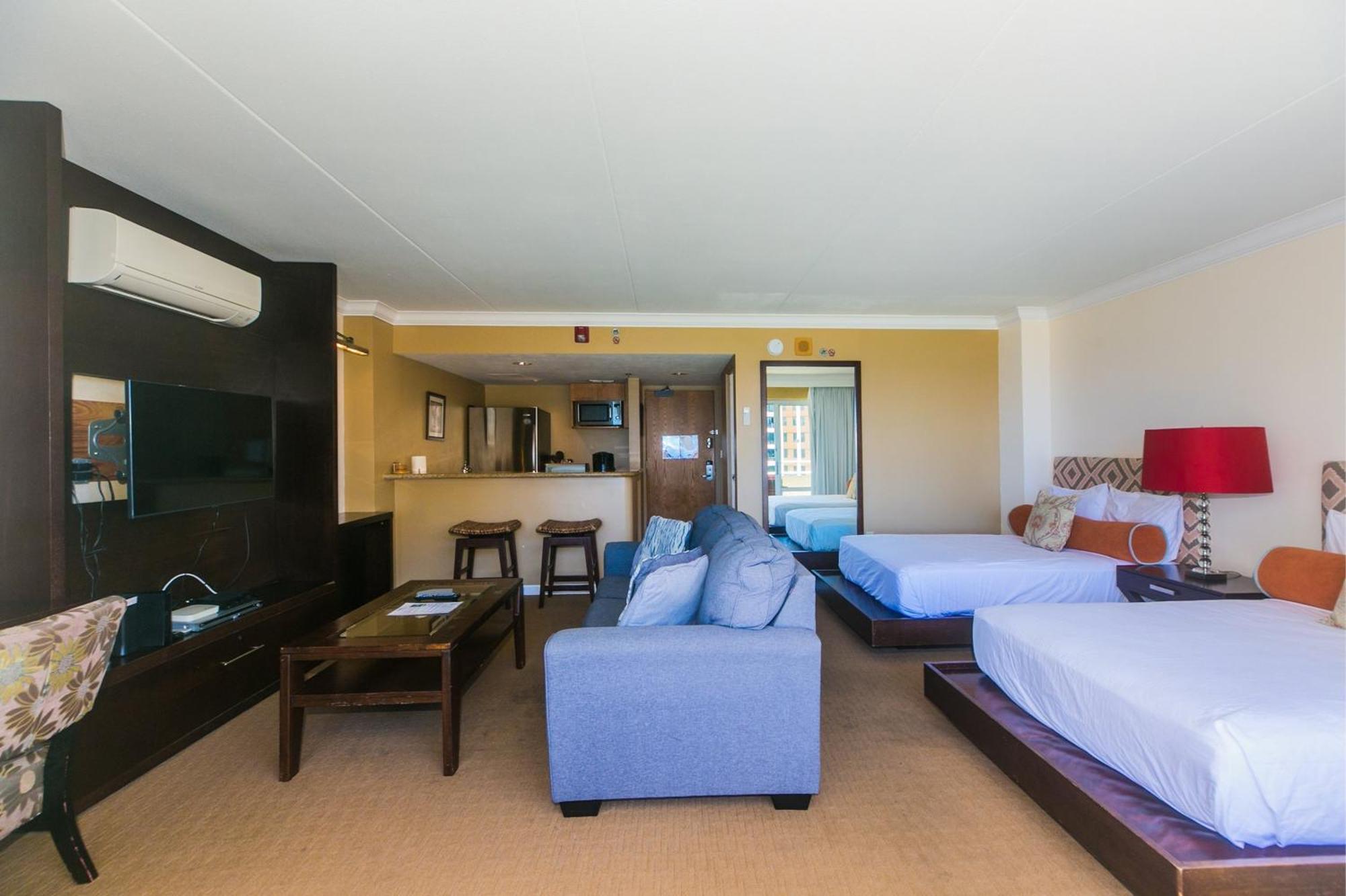 Apartment Ilikai Tower One Bedroom Lagoon View Waikiki With Lanai & Free Wifi Honolulu