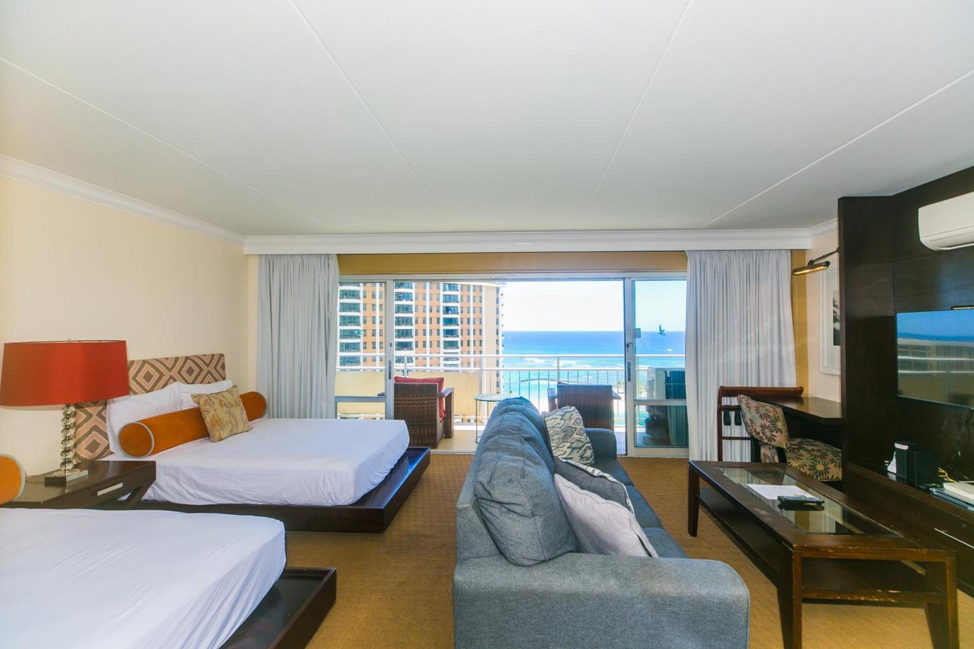 Apartment Ilikai Tower One Bedroom Lagoon View Waikiki With Lanai & Free Wifi