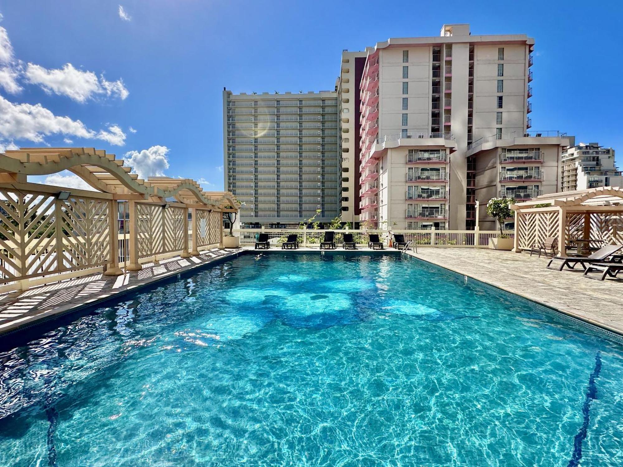 Amazing View Waikiki 28th Floor 1br Family And Group