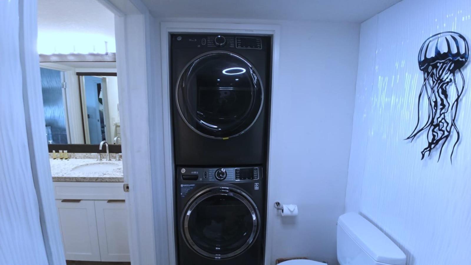 Waikiki Tower Apartment