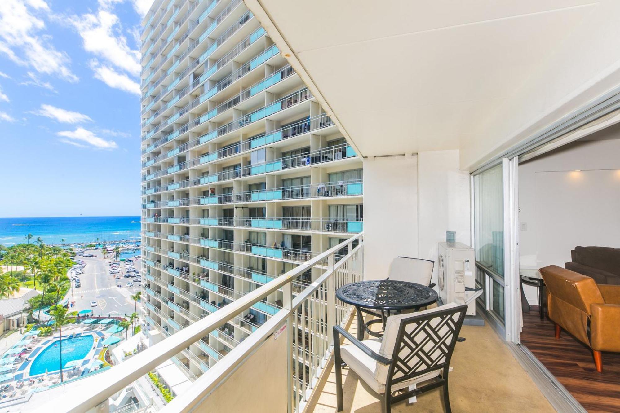 Ilikai Tower 1116 Apartment Honolulu