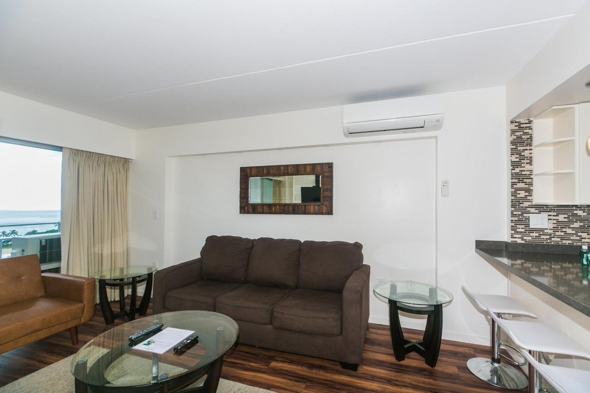 Ilikai Tower 1116