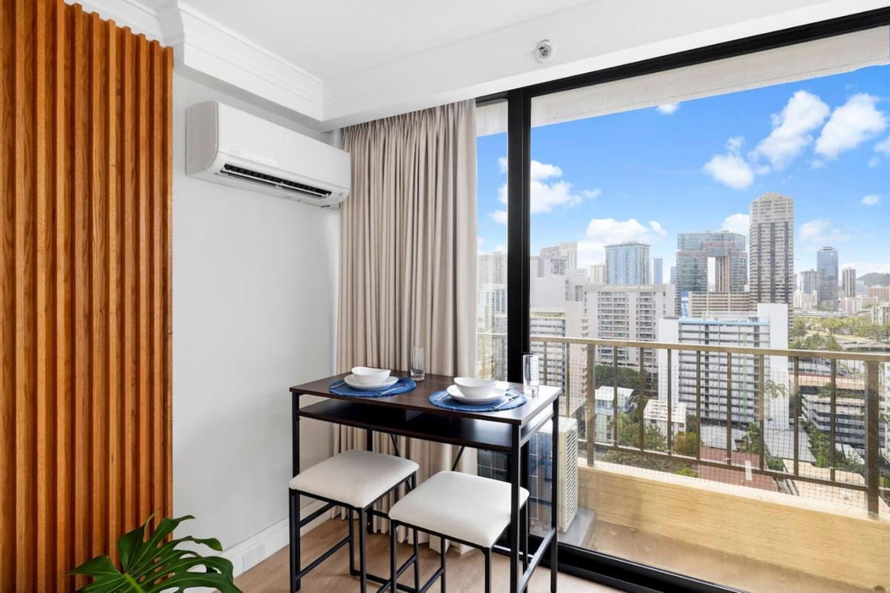 Chic Boutique And Upgraded Rg * Honolulu