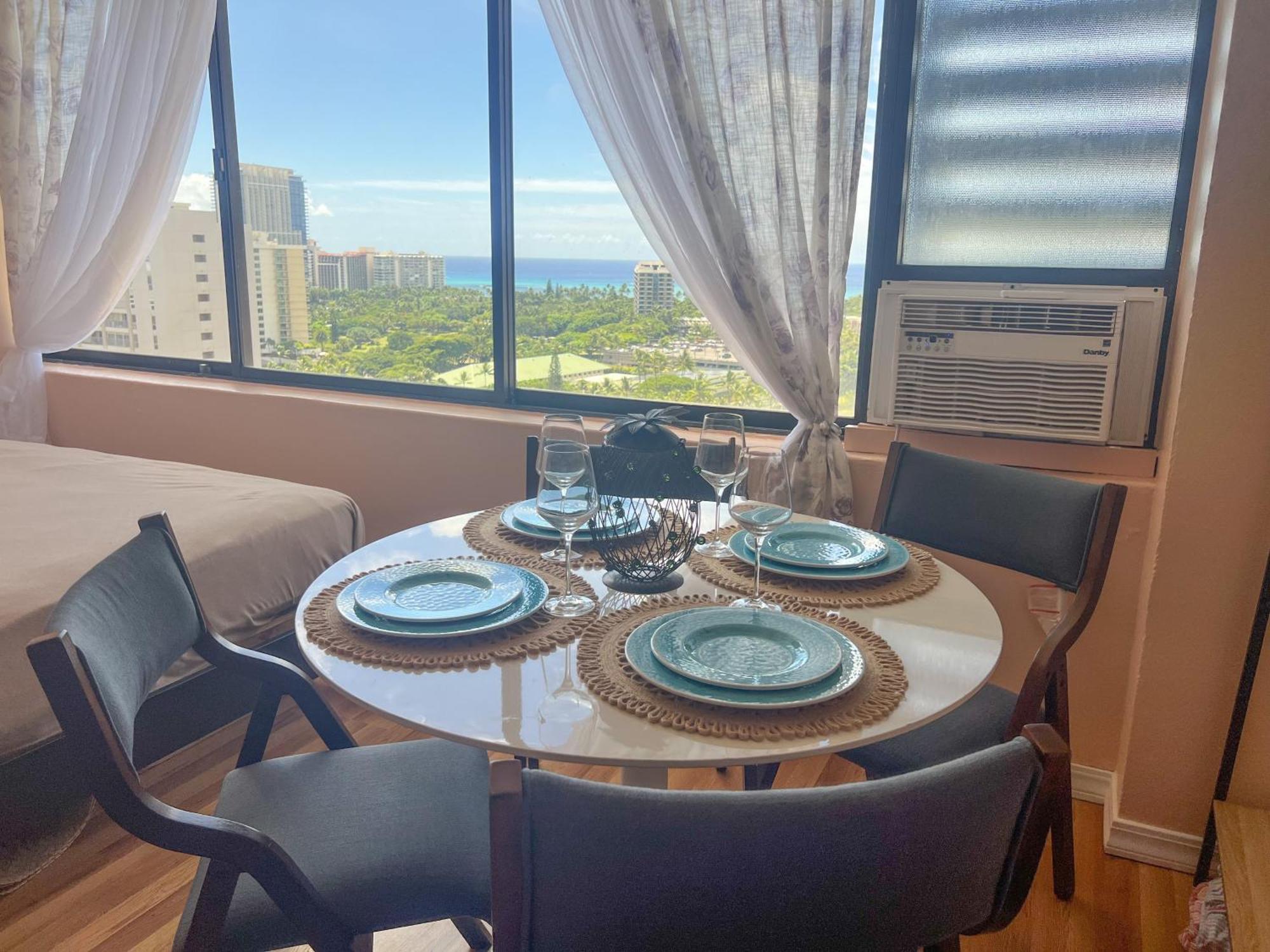 Ocean View Island Haven Apartment