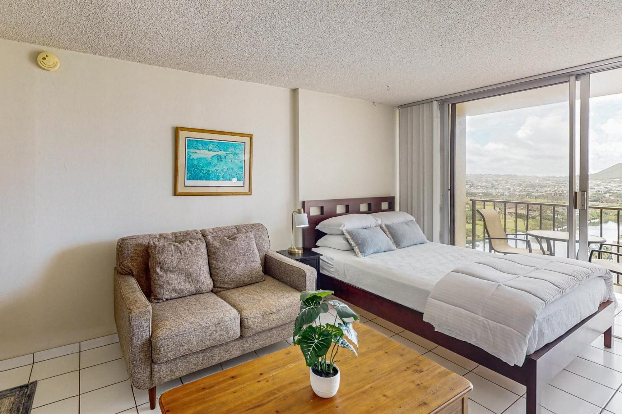 Horizon Haven-30 Night Minimum Hotel