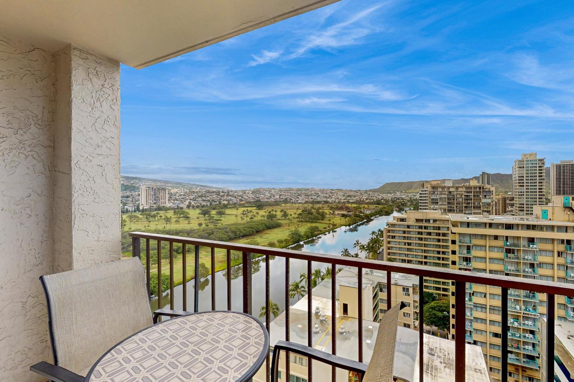 Horizon Haven-30 Night Minimum Honolulu