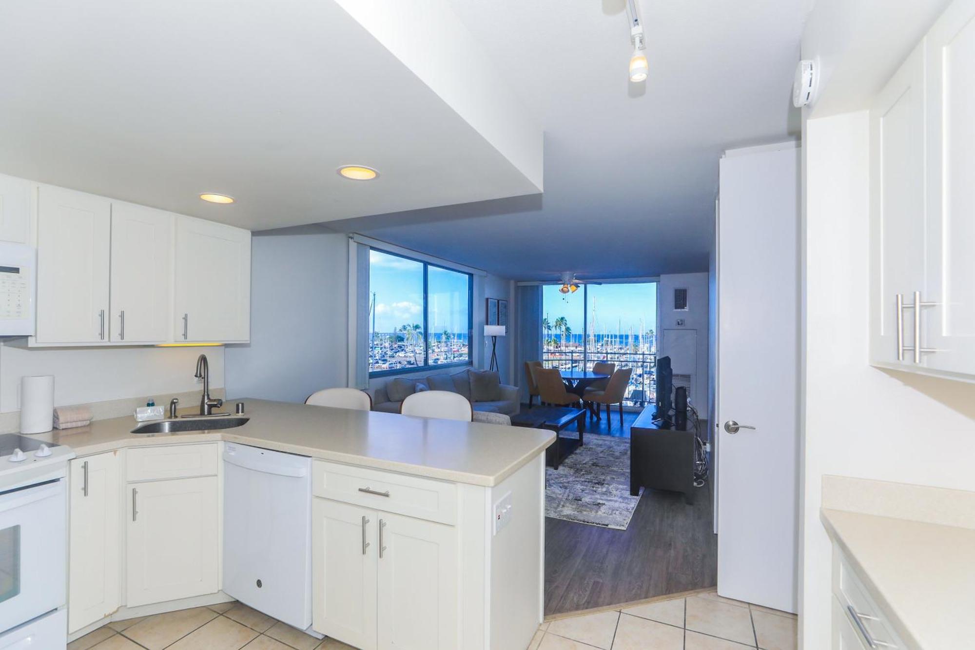 Ilikai Marina 480 Yacht Harbor View 1br * Honolulu