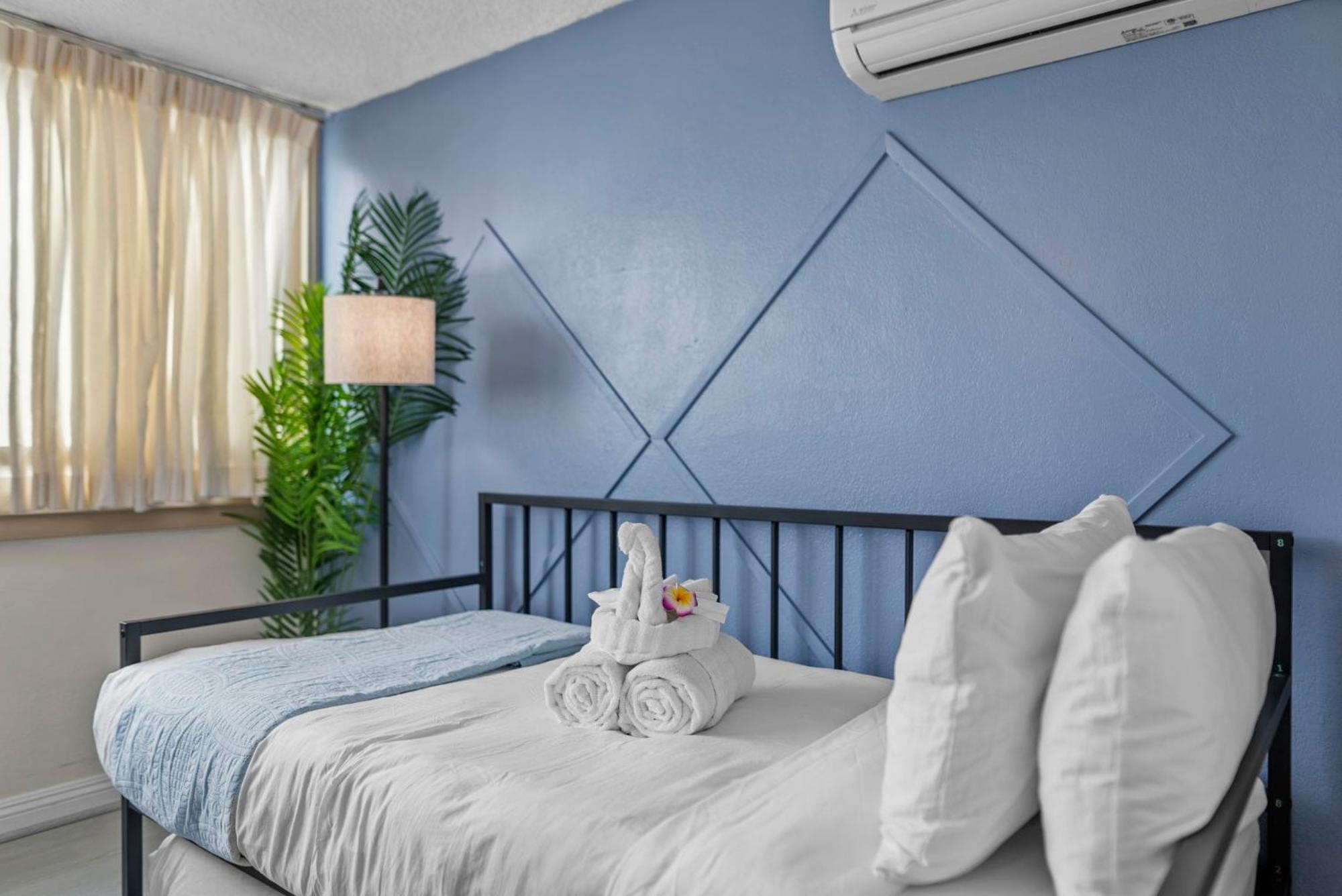 Apartment Stylish 1br Waikiki Near