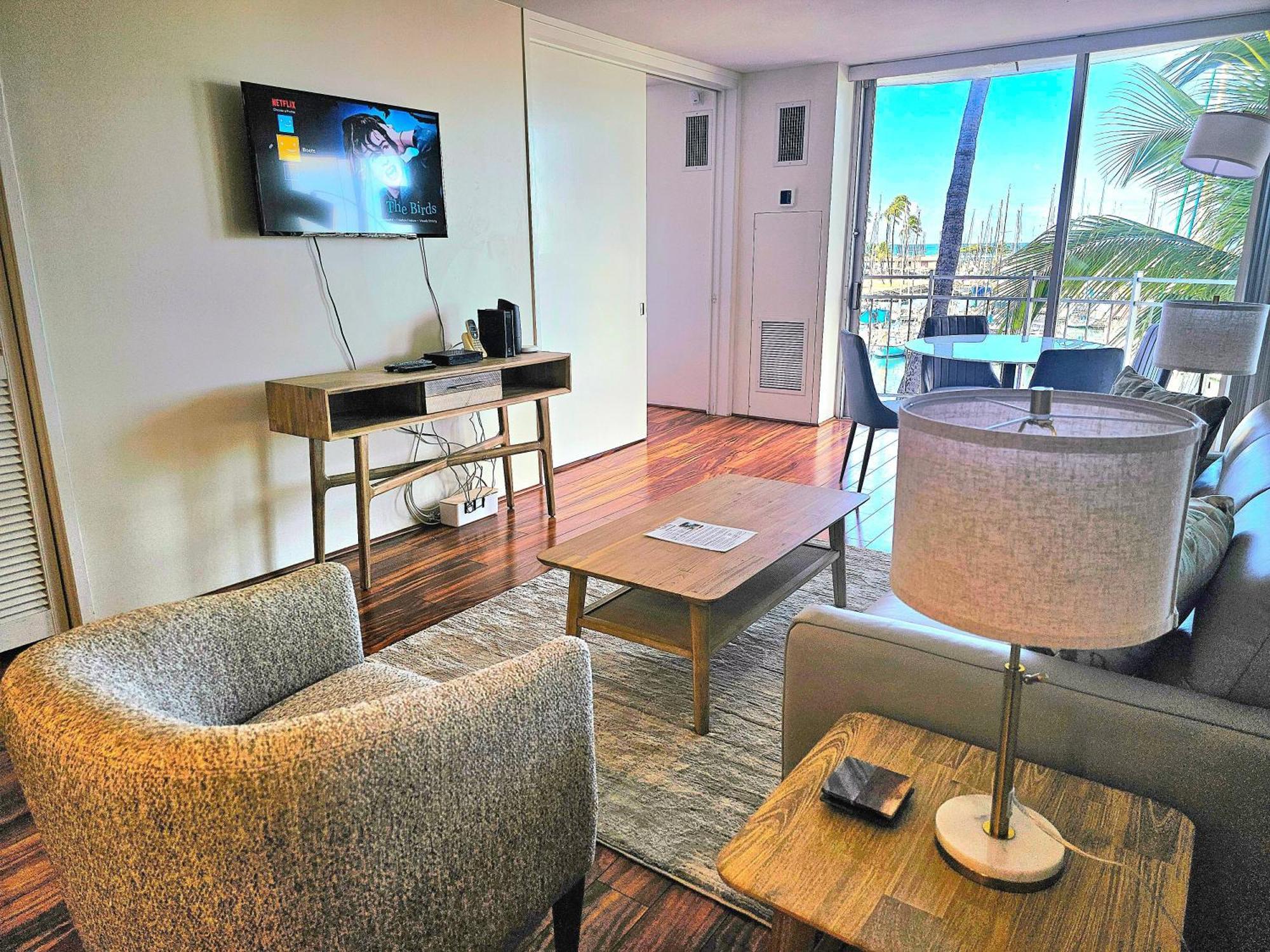Apartment Ilikai Marina 382 Yacht Harbor View 1br