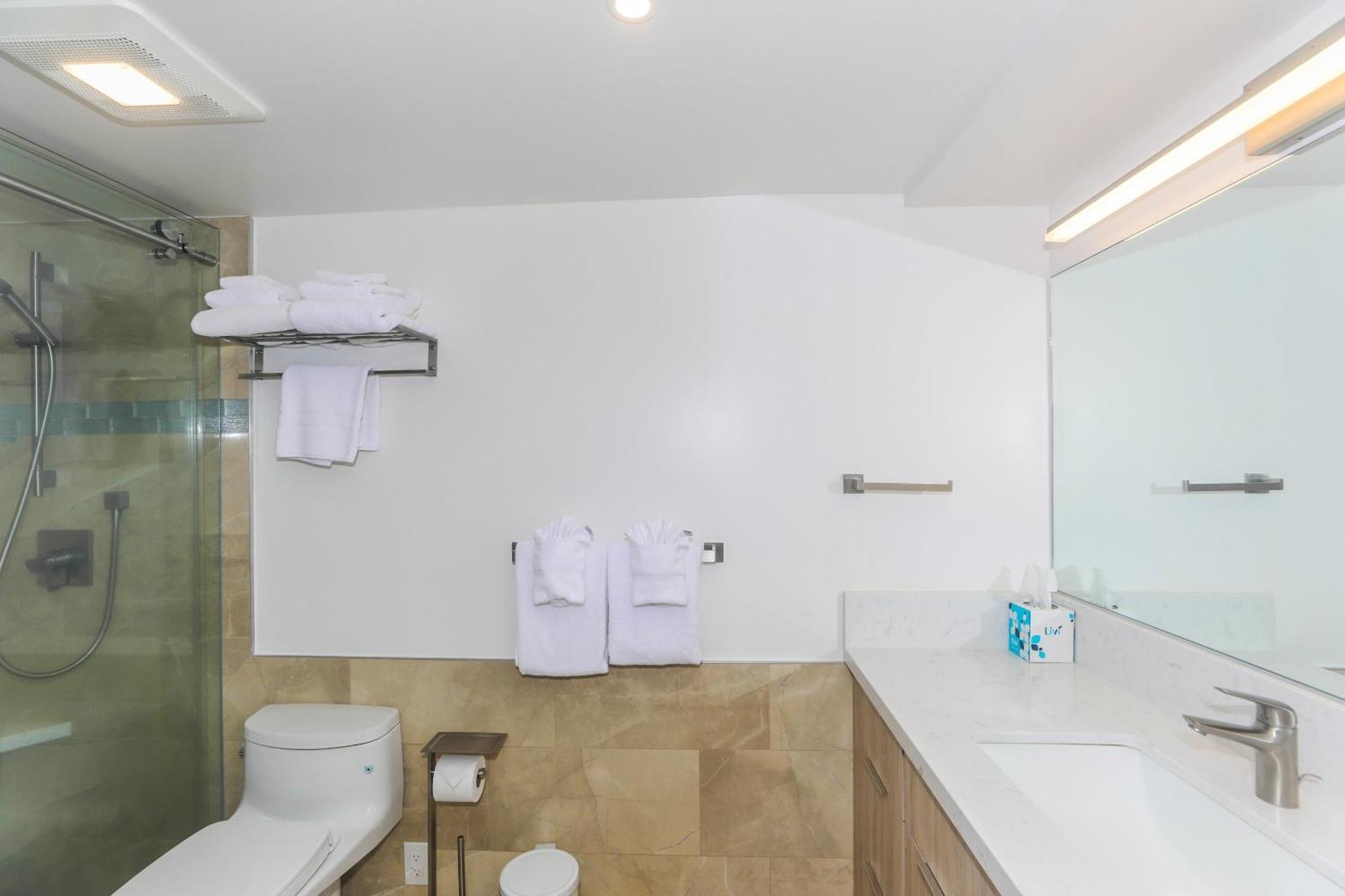 Fully Furnished Ilikai Tower 525 With Free Wifi, Near Waikiki Beaches! Apartment Honolulu