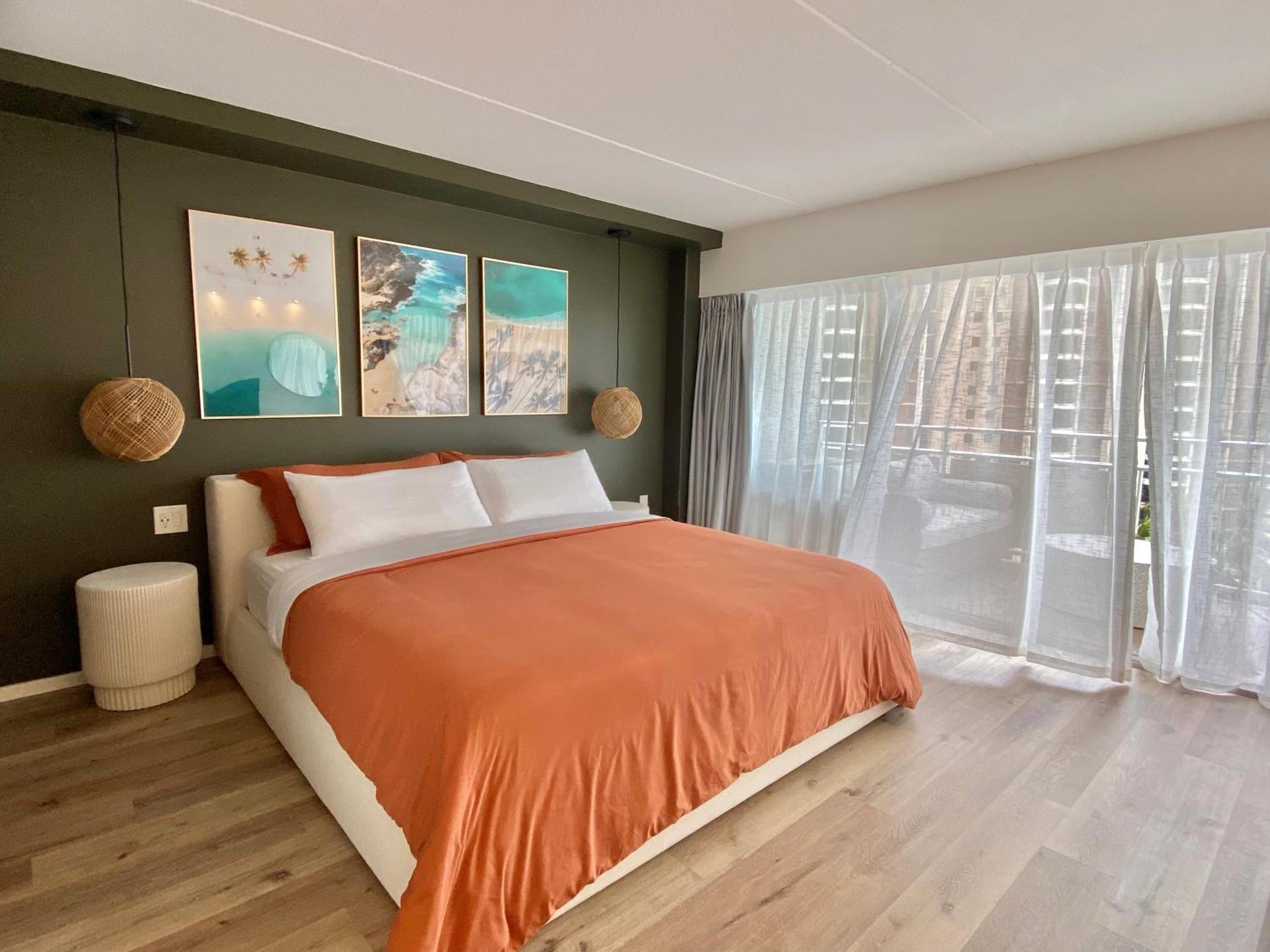 Panoramic Oceanview - Full Kitchen In Each Room, 2 Swimming Pools, Onsite Restaurants, Fireworks Every Friday Honolulu