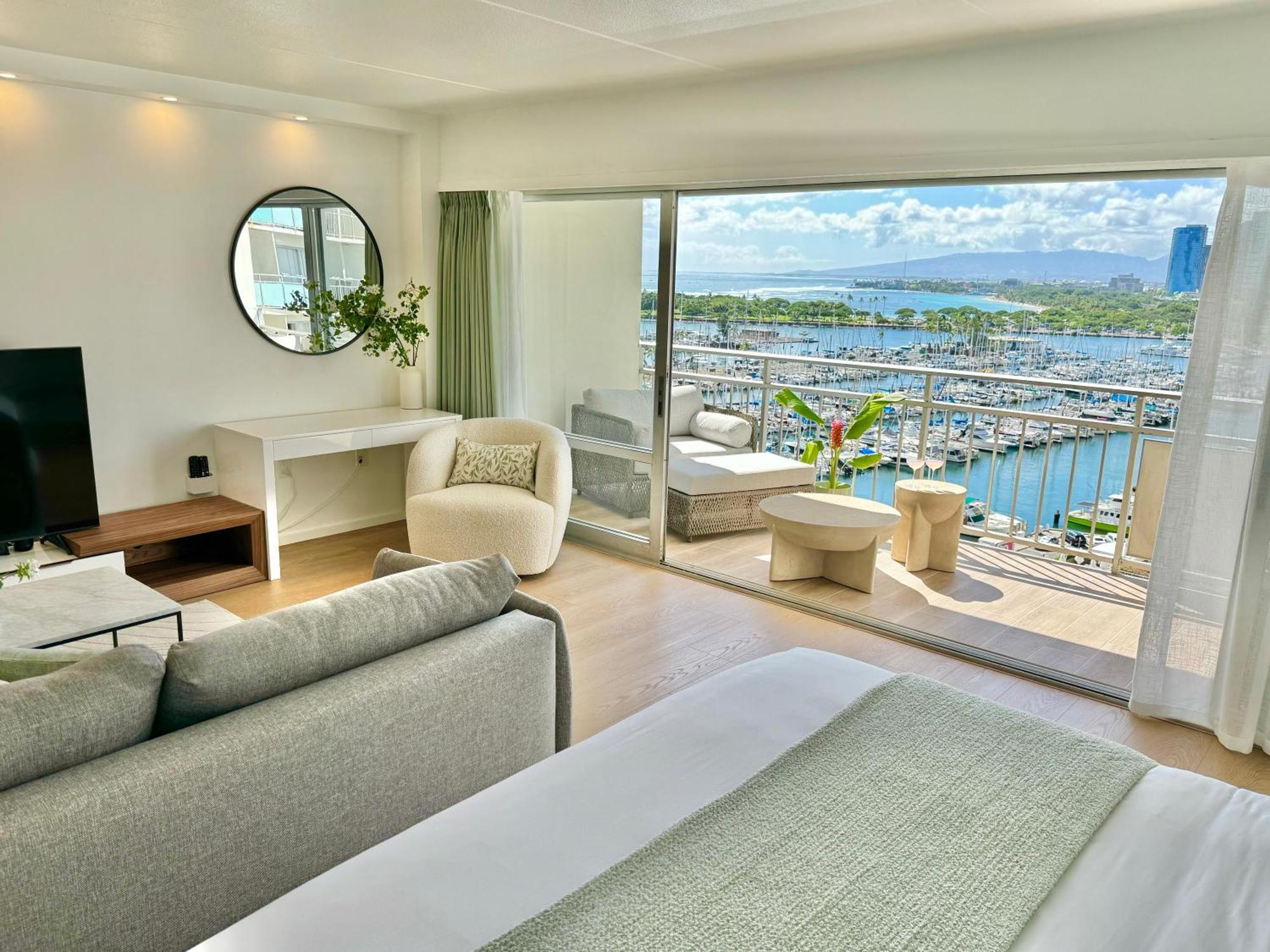 Panoramic Oceanview - Full Kitchen In Each Room, 2 Swimming Pools, Onsite Restaurants, Fireworks Every Friday Apartment Honolulu