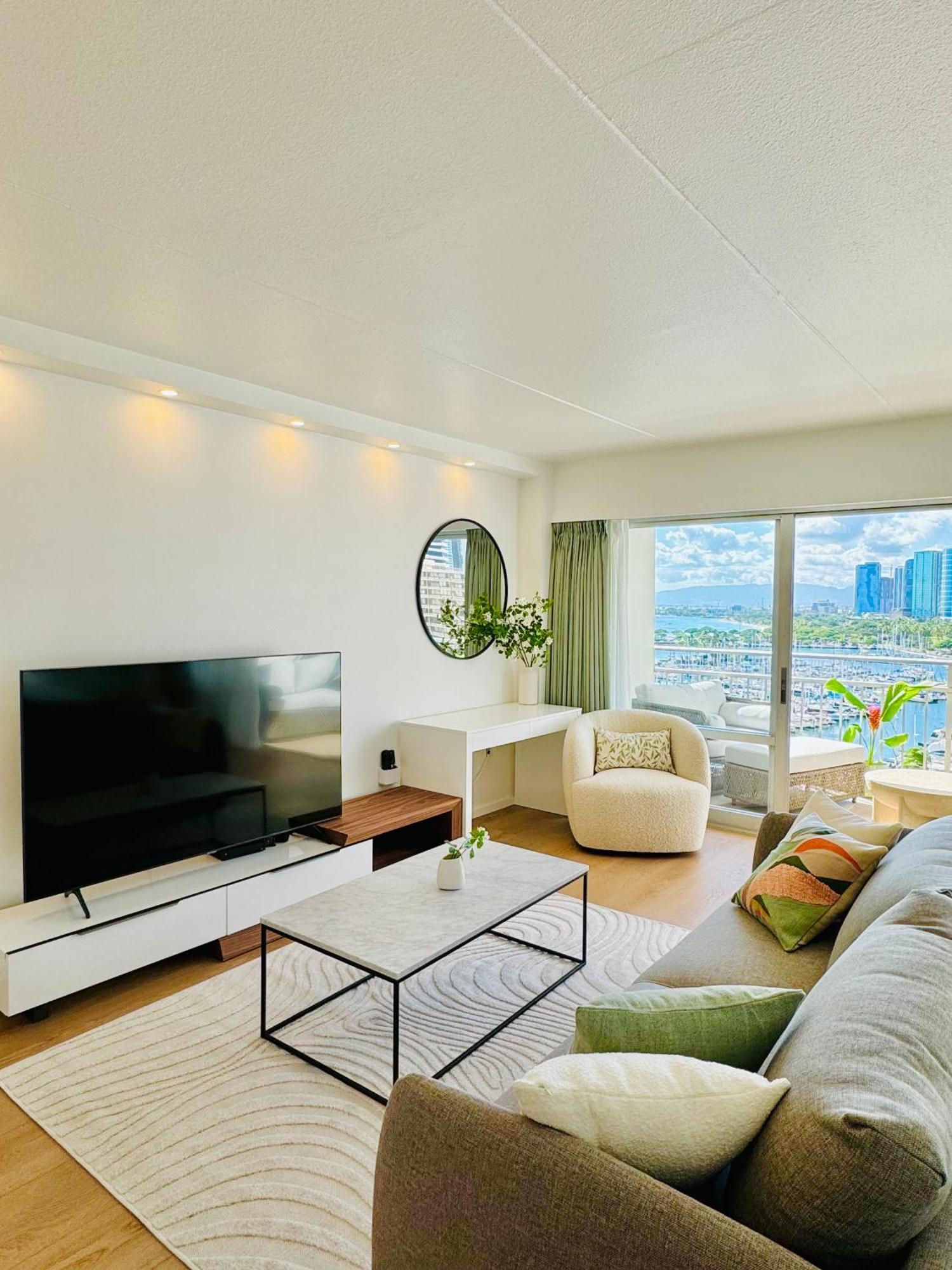 Apartment Panoramic Oceanview - Full Kitchen In Each Room, 2 Swimming Pools, Onsite Restaurants, Fireworks Every Friday Honolulu