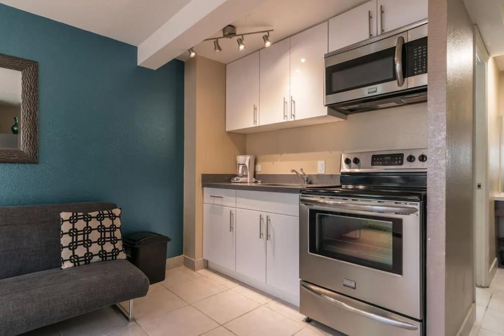 30th Fl King Bed View Apartment *