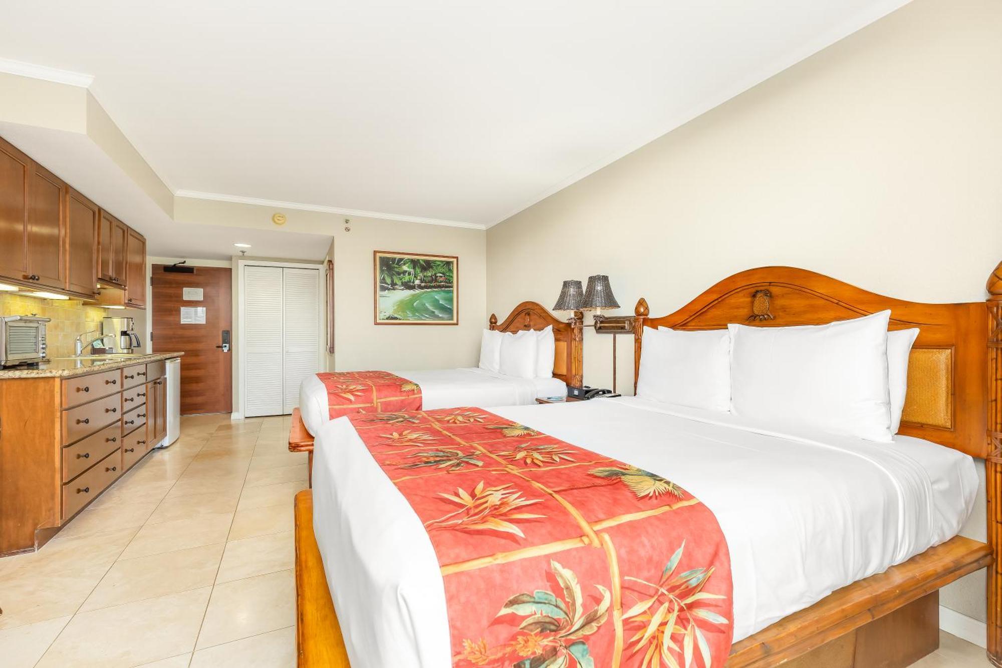 Luana Waikiki &