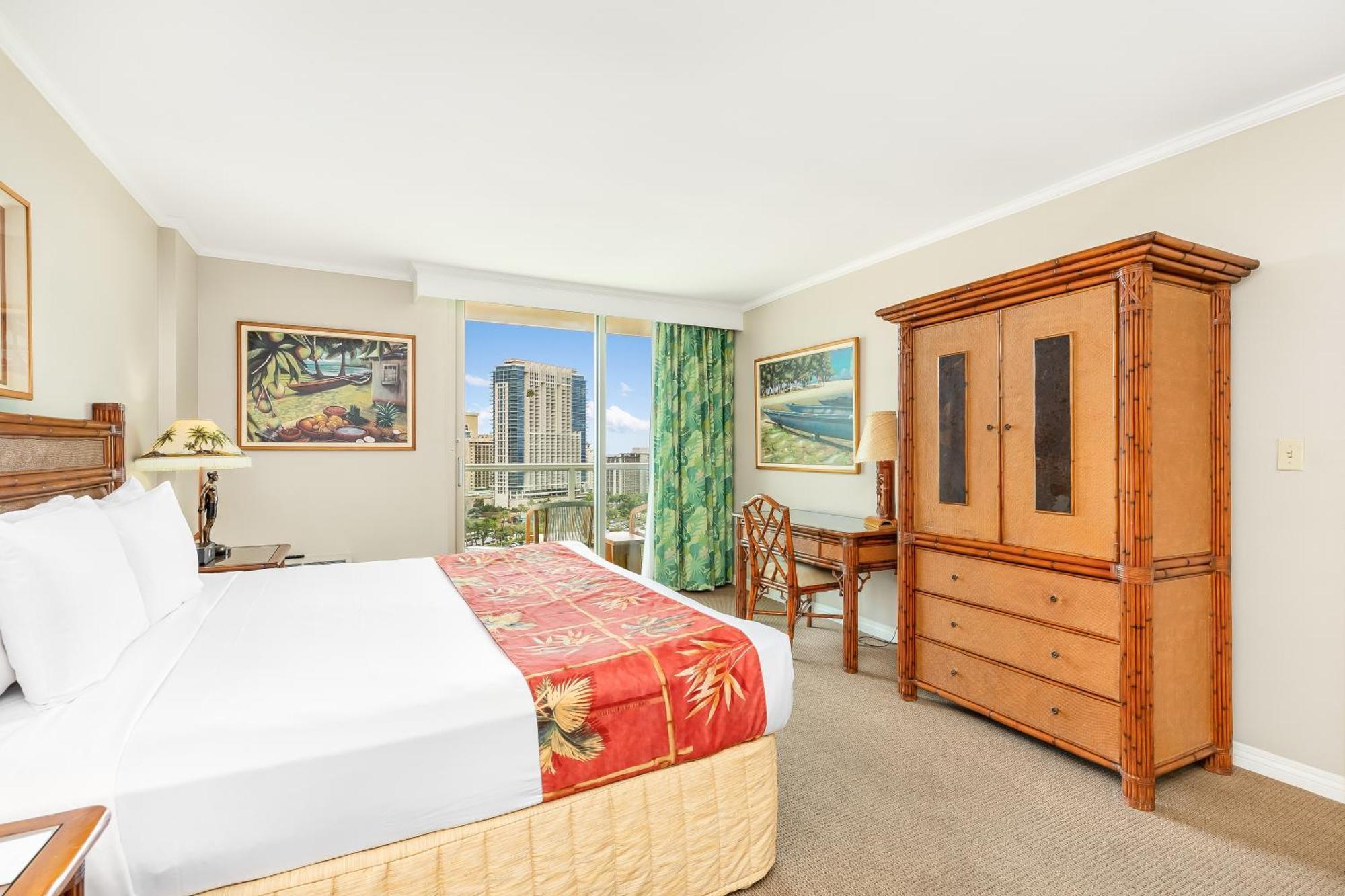Luana Waikiki & 4* Honolulu
