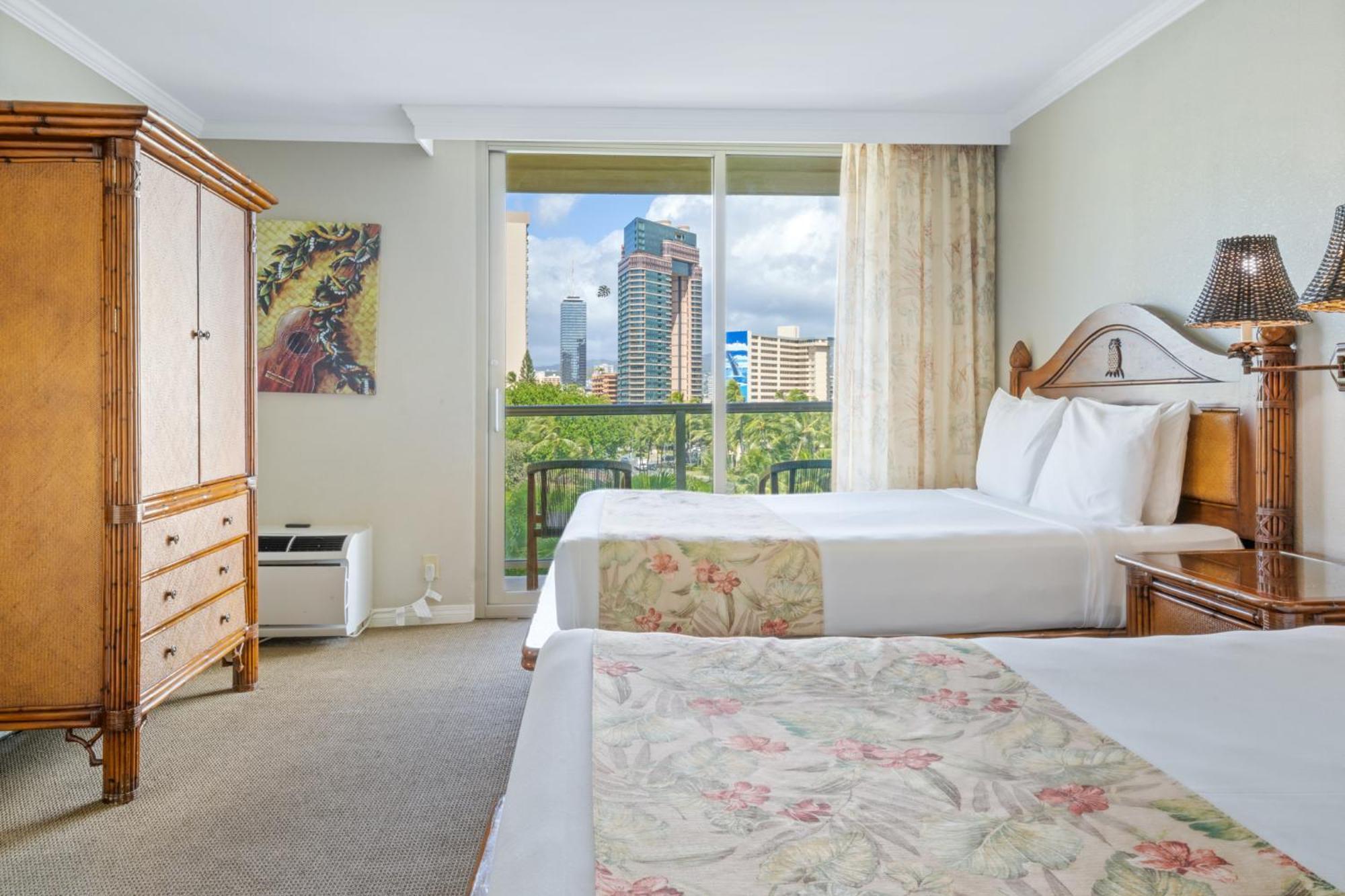 Hotel Luana Waikiki & 4*