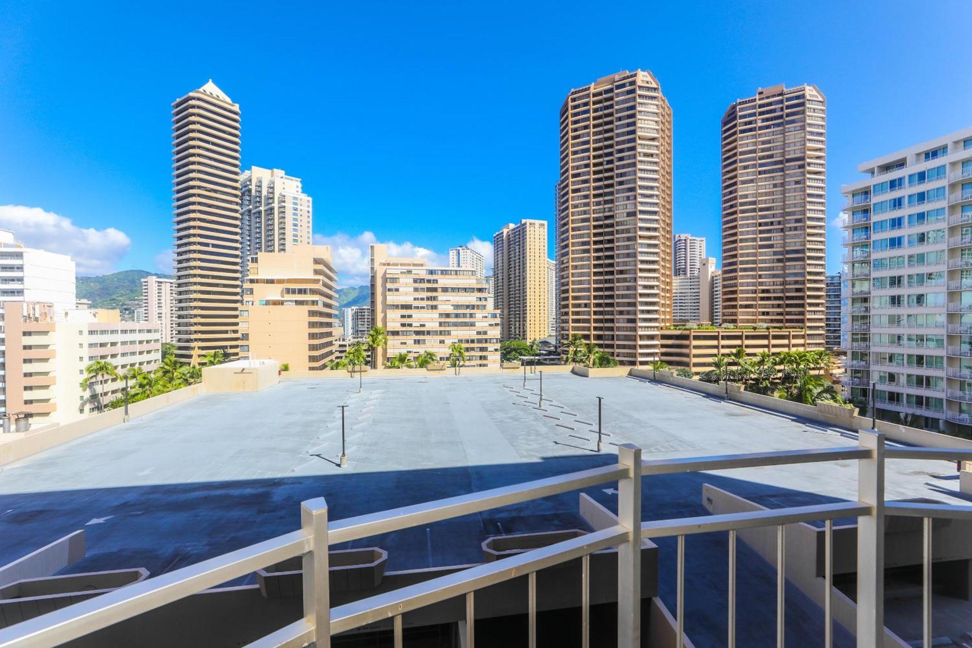 Ilikai Marina 1091 View *