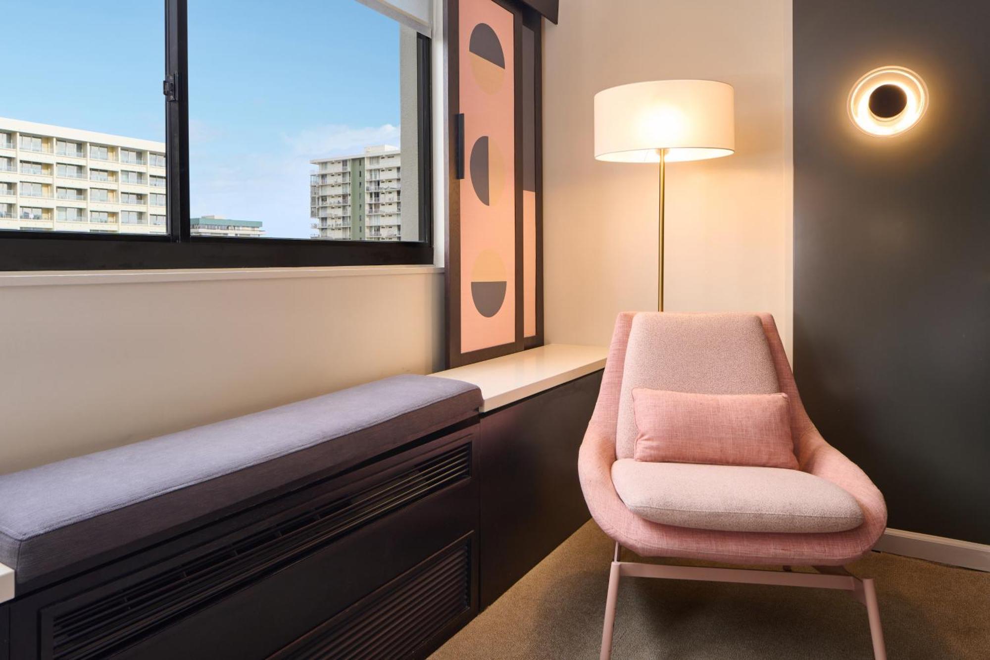 Hotel Renew 3*