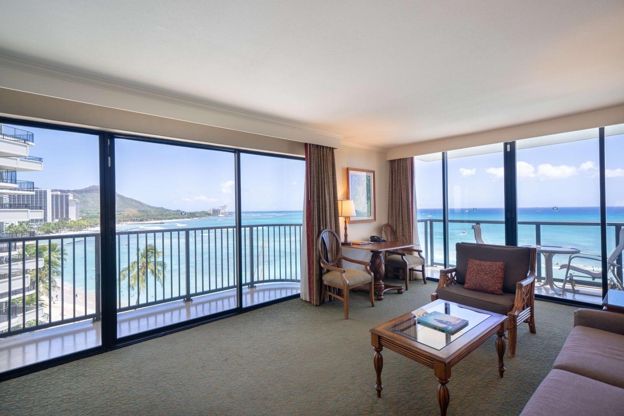 Outrigger Waikiki 4*