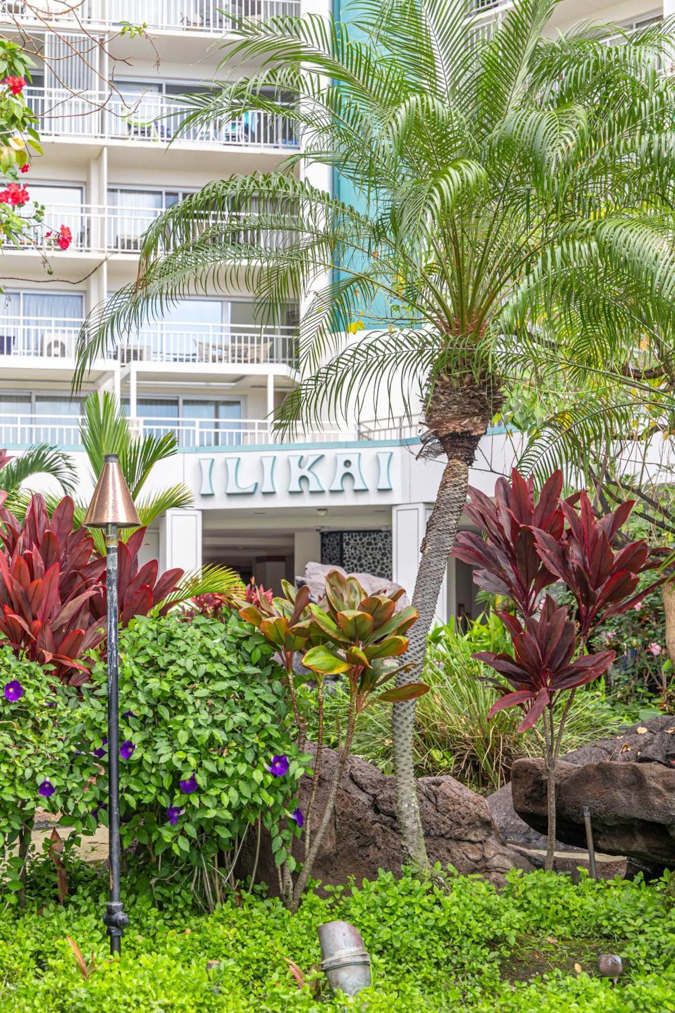 Upscale 2br & 2ba Ocean View In Waikiki With Parking! Apartment Honolulu