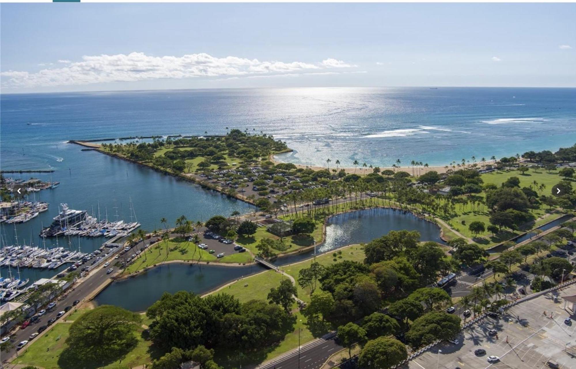Ala Moana By Zelloo * Honolulu