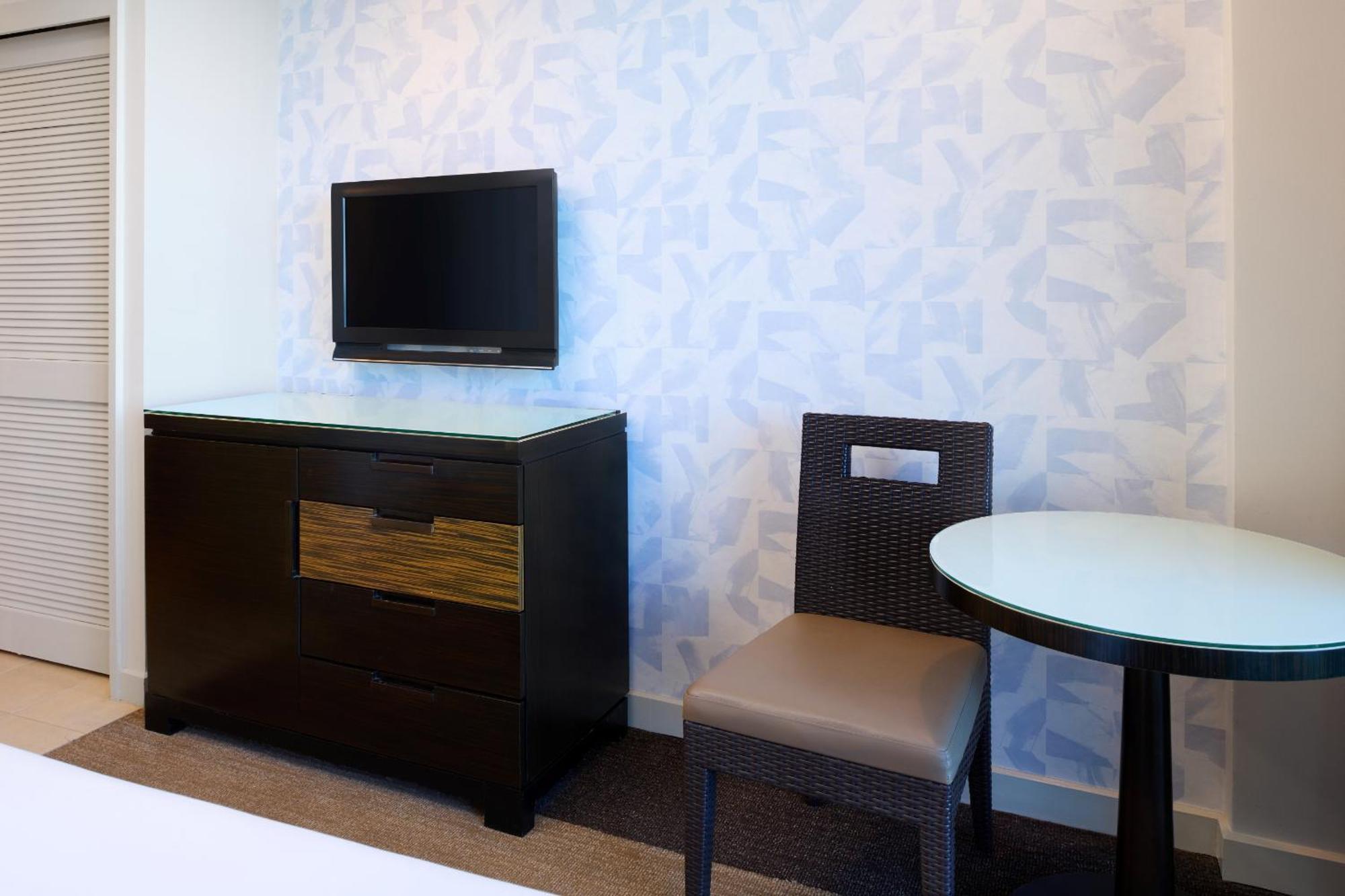 Hotel Kaimana 3*