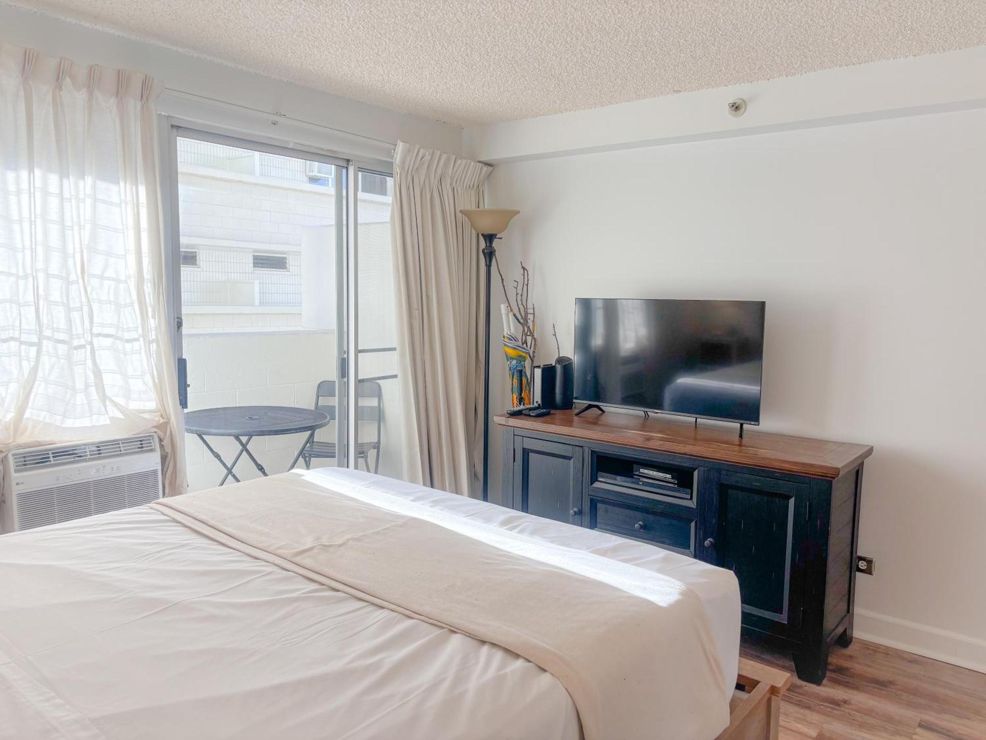 Apartment Kuhio Village 806 Honolulu
