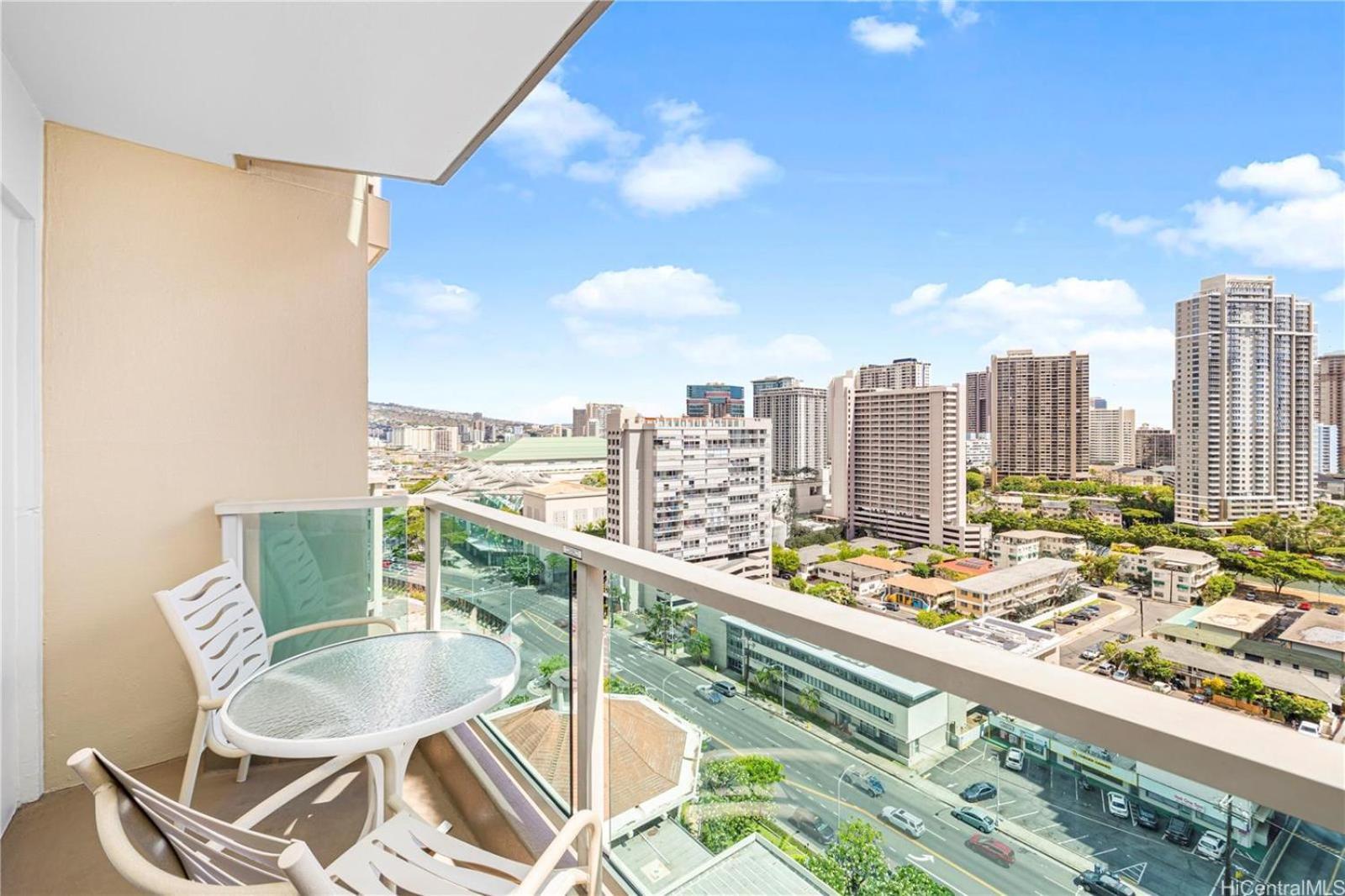Inn Stunning Ala Moana 25th Fl In