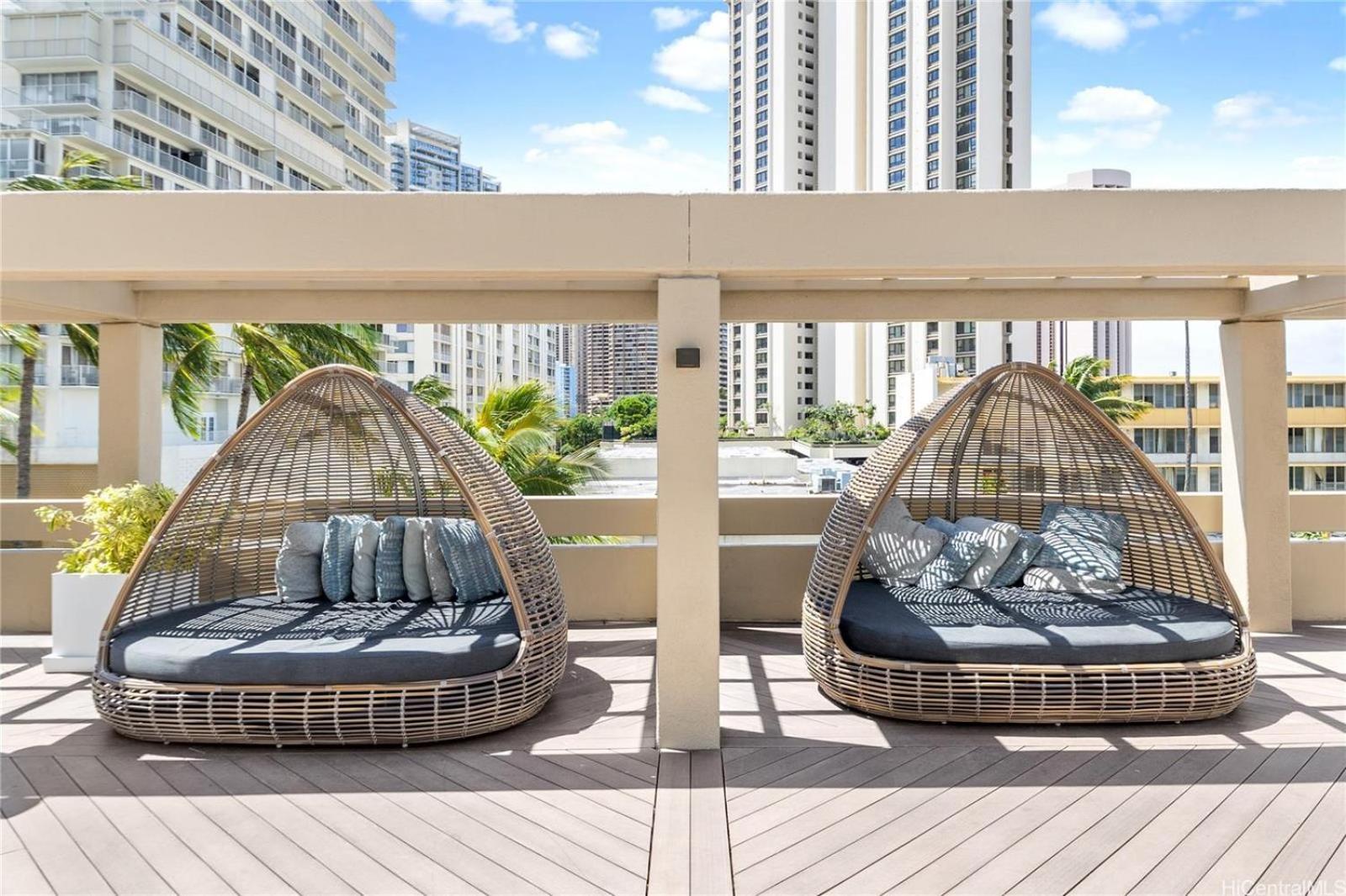 Stunning Ala Moana 25th Fl In Honolulu