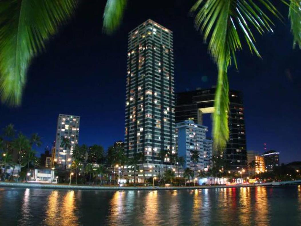 Penthouse Waikiki Panorama Ocean/mountain Views