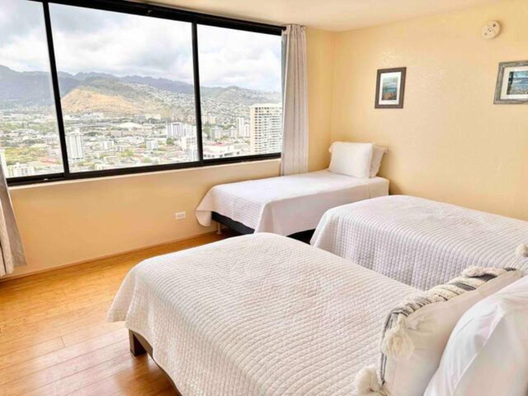 Penthouse Waikiki Panorama Ocean/mountain Views Aparthotel Honolulu