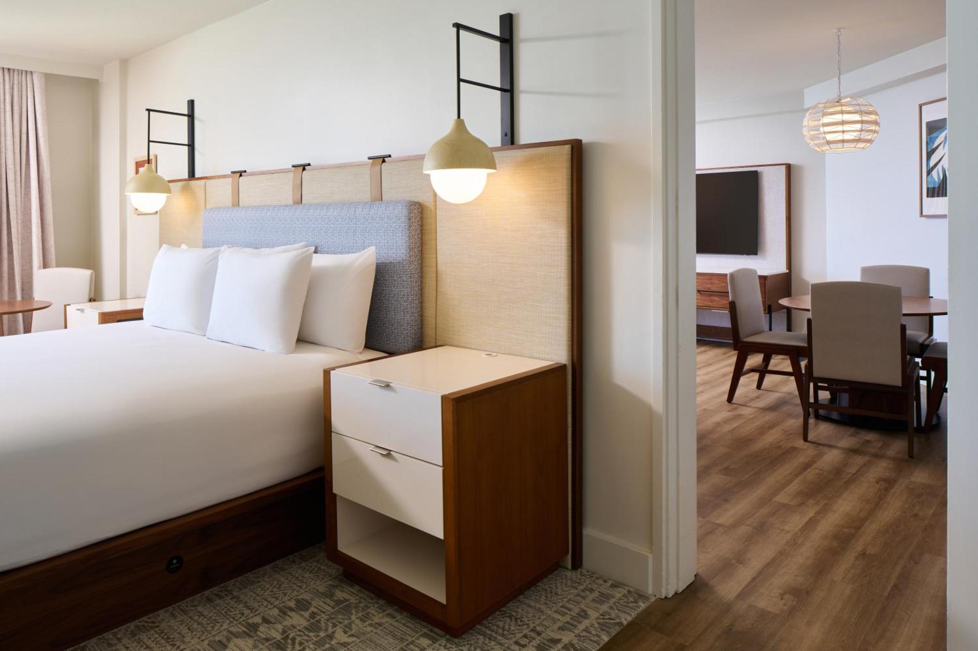 Hyatt Regency Waikiki & 4*