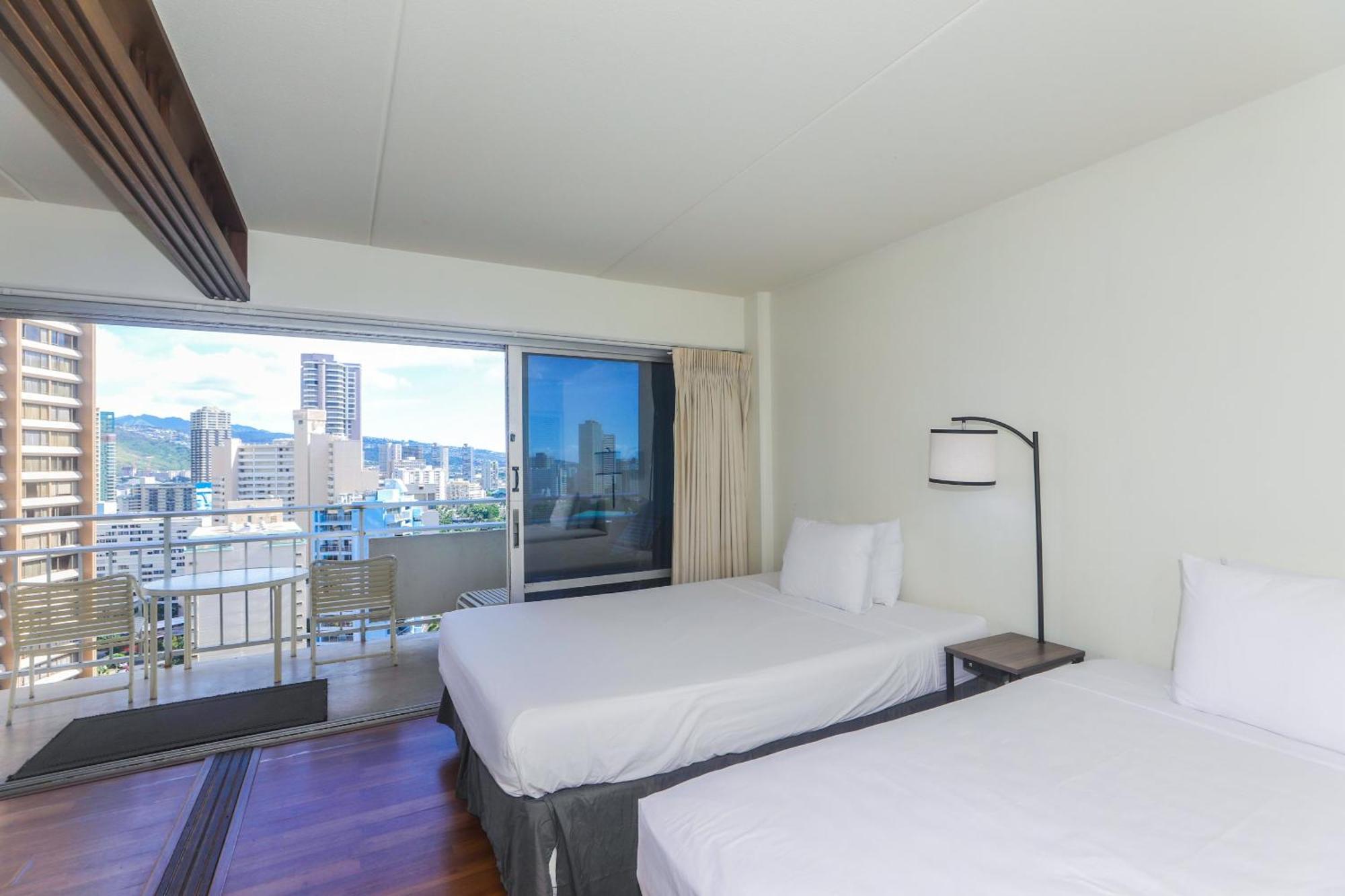 Ilikai Tower 1909 View 2br Apartment Honolulu