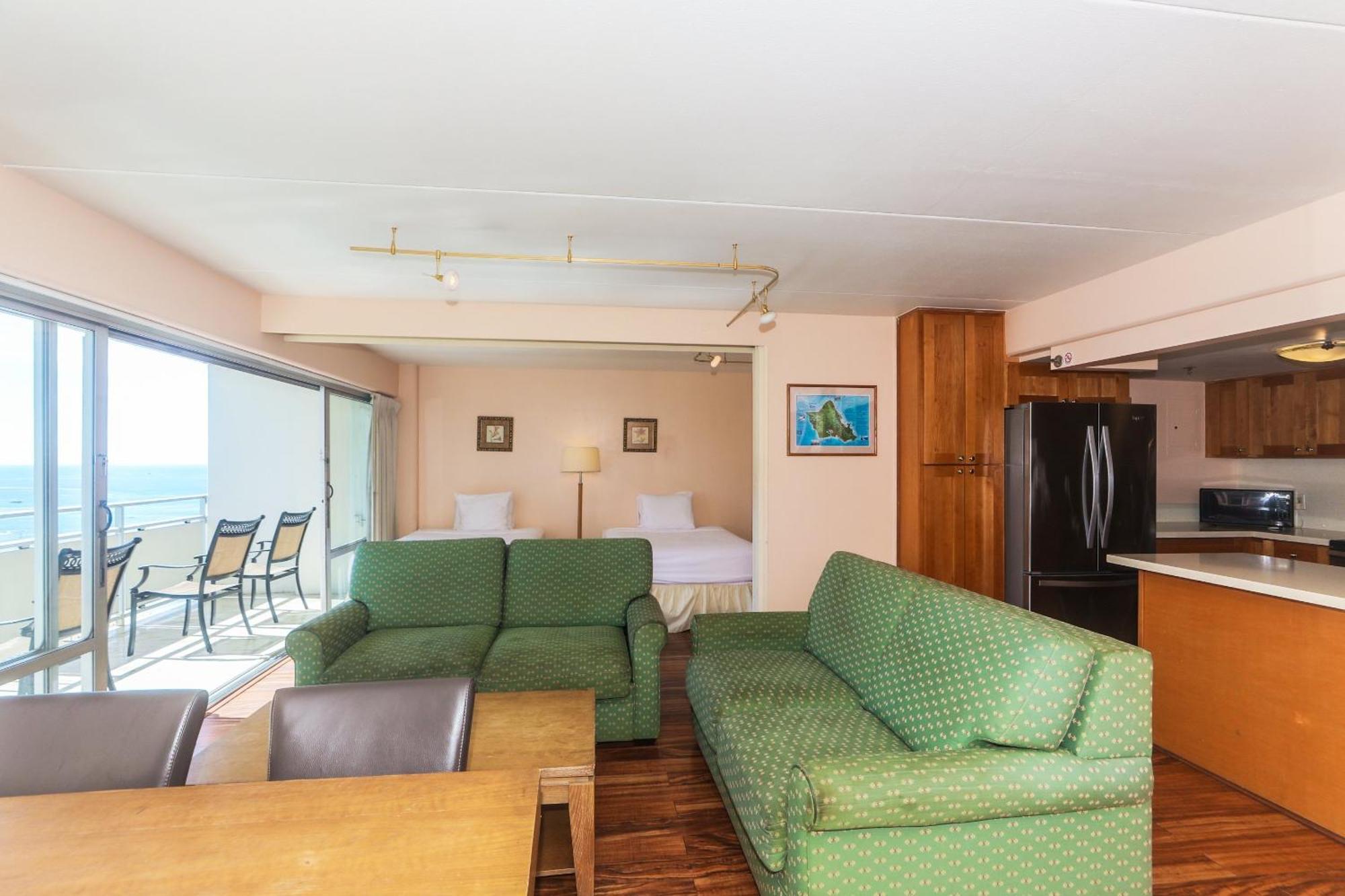 Ilikai Tower 1934 With Fully Equipped Kitchen - Great For Longer Stays! *