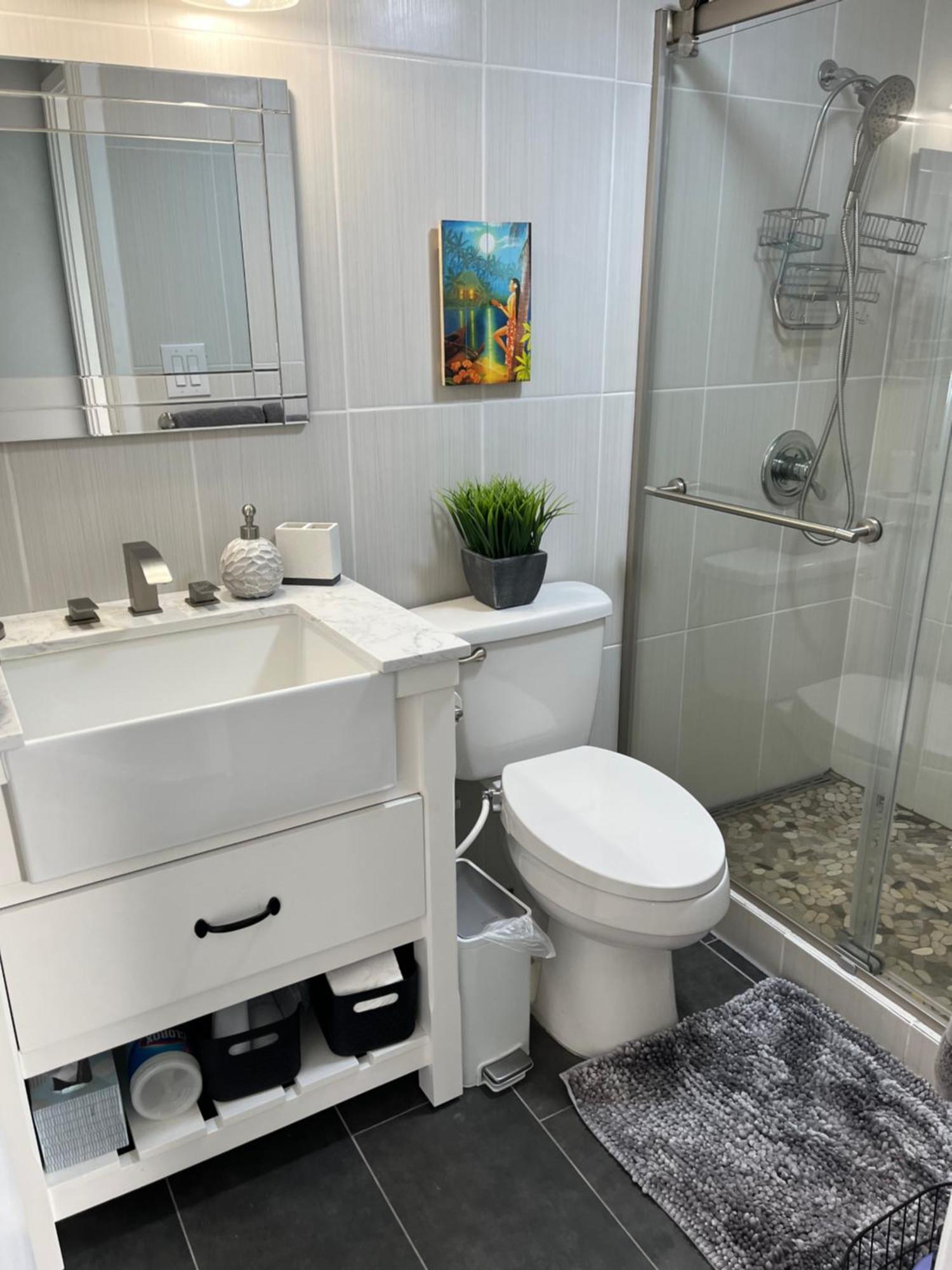 2 Bedroom Waikiki Sleeps 6 Free Parking Honolulu
