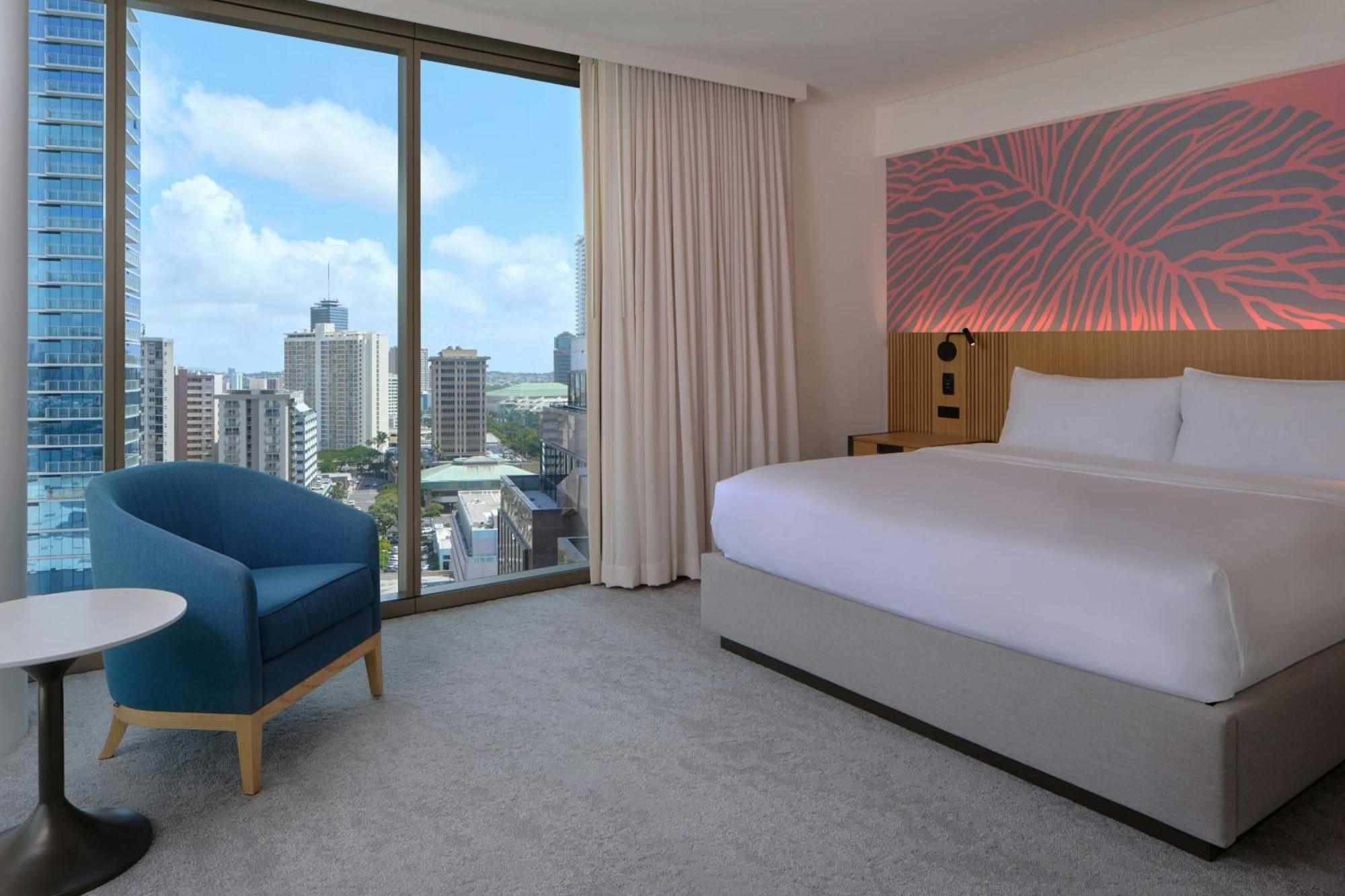 Hotel Renaissance & 5*