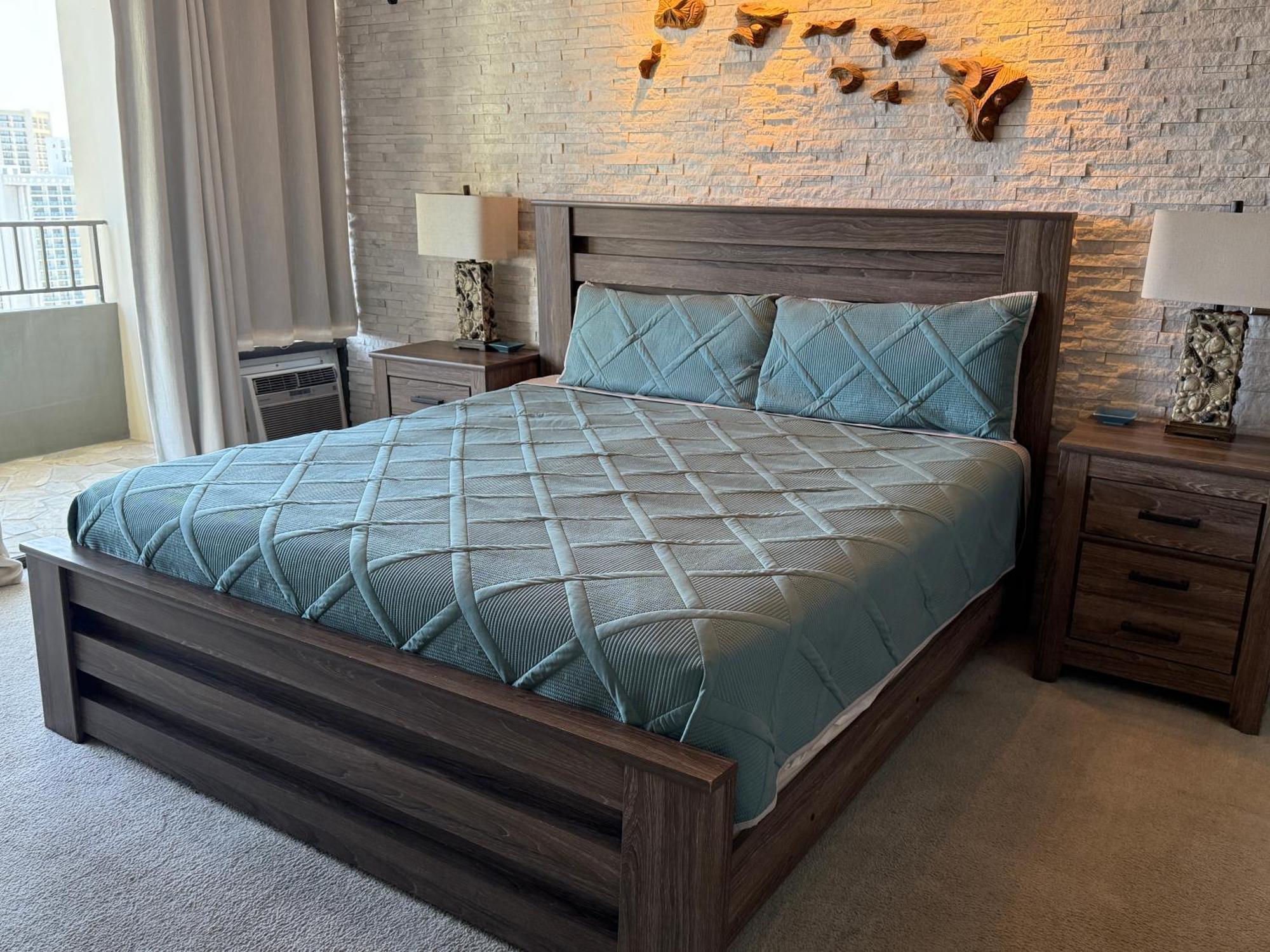 Waikiki Luxury Penthouse Apartment *
