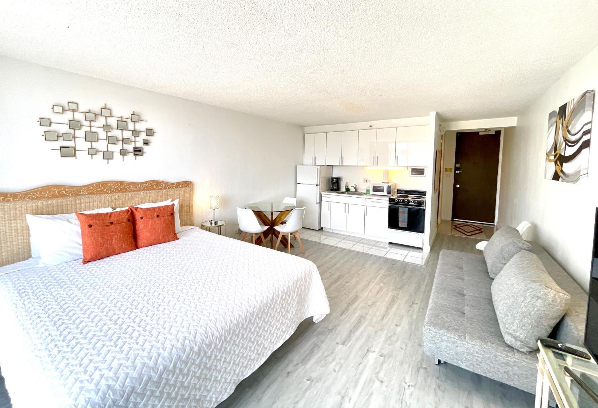 Marine Surf 20fl Free Parking Renovated - Cal King * Honolulu