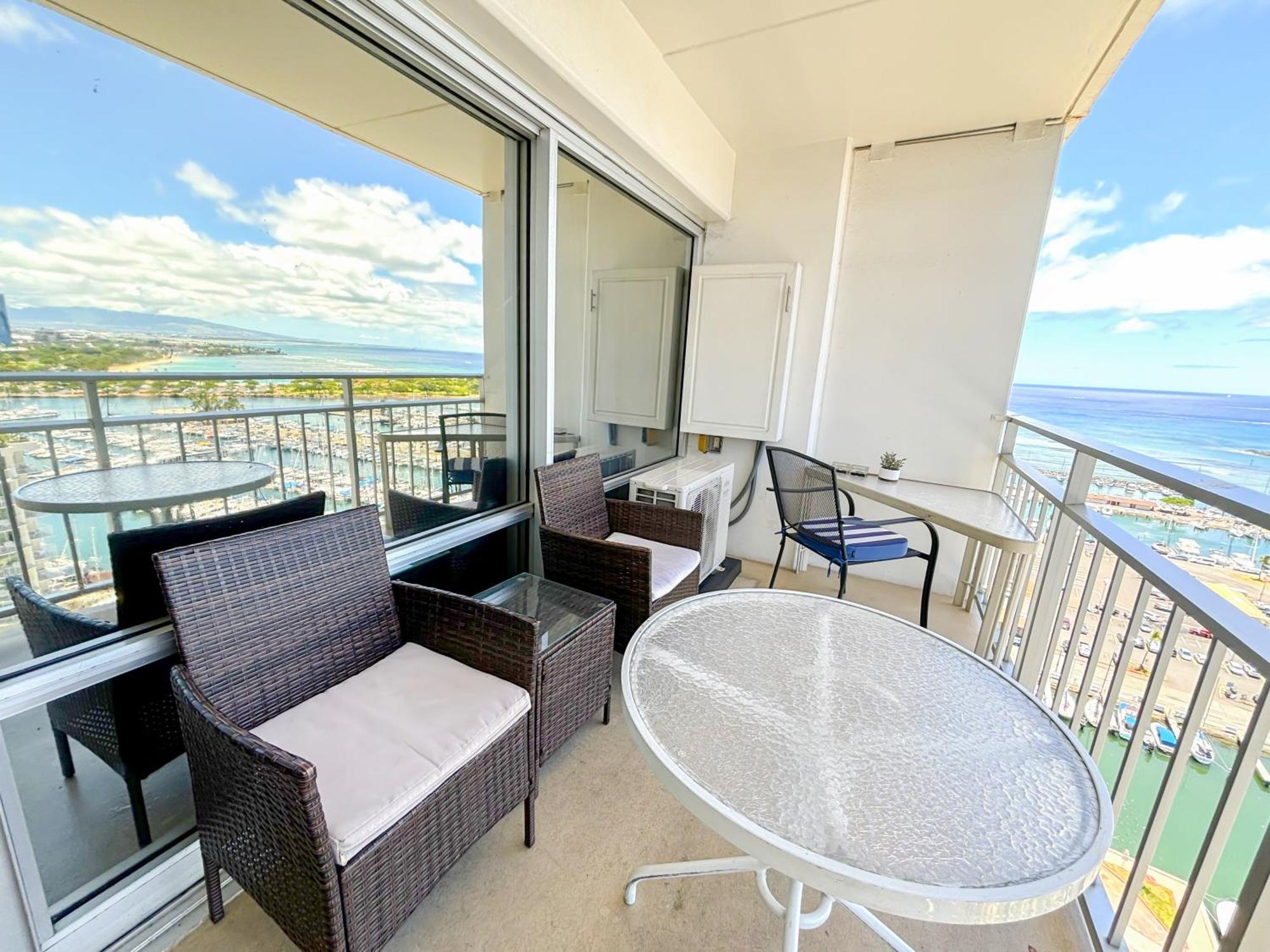Holiday home Ilikai 2127 - Spacious With Spectacular Ocean & Harbor Views