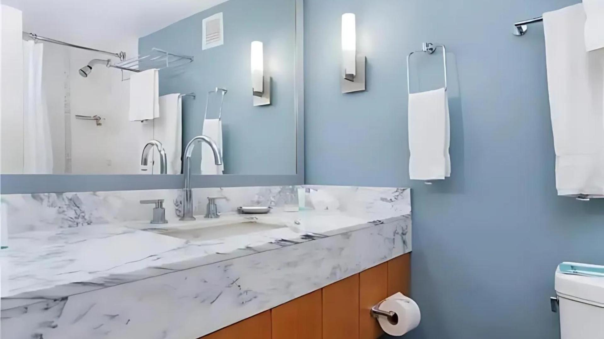 Ala Moana 10th Fl R8 Partial Ocean 2beds 4person Holiday home Honolulu