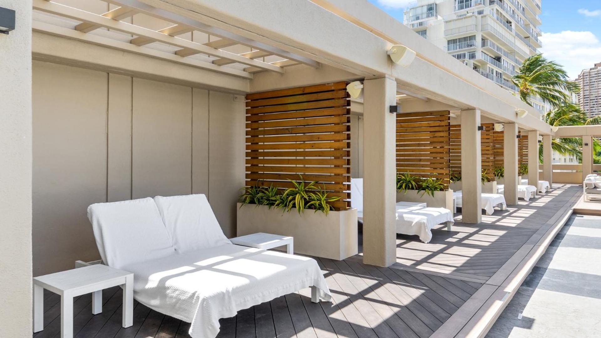 Ala Moana 10th Fl R8 Partial Ocean 2beds 4person Holiday home