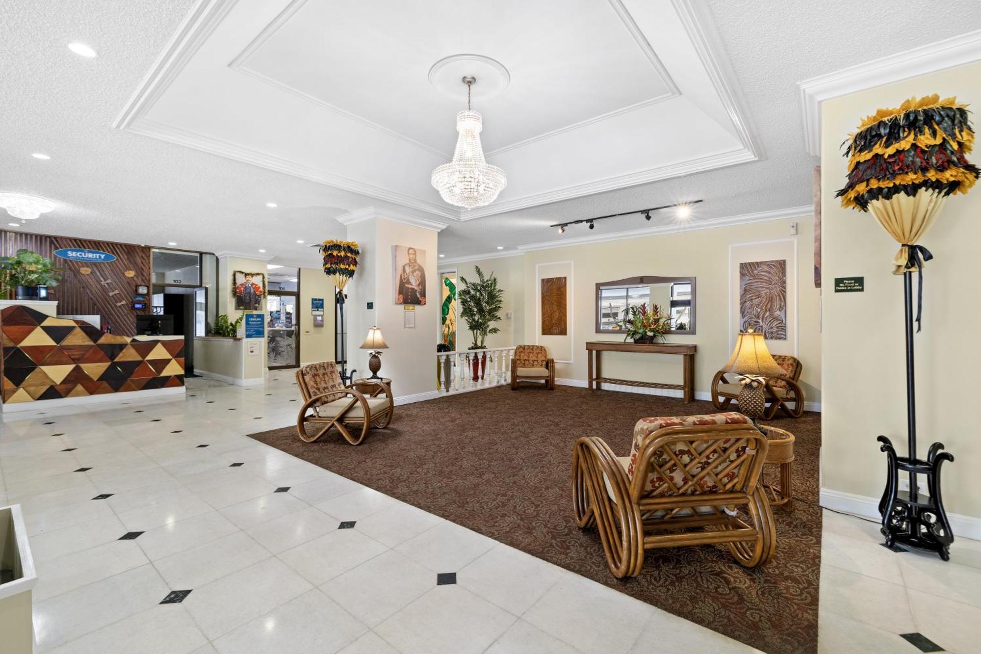 Royal Kuhio 1707 - Spacious With Stunning Diamond Head Views In The Heart Of Waikiki! *