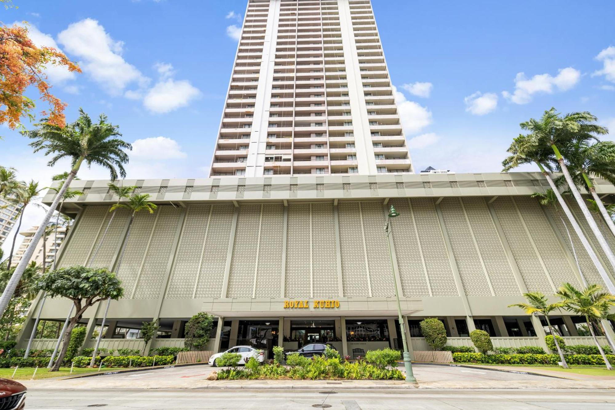Royal Kuhio 1707 - Spacious With Stunning Diamond Head Views In The Heart Of Waikiki! Holiday home