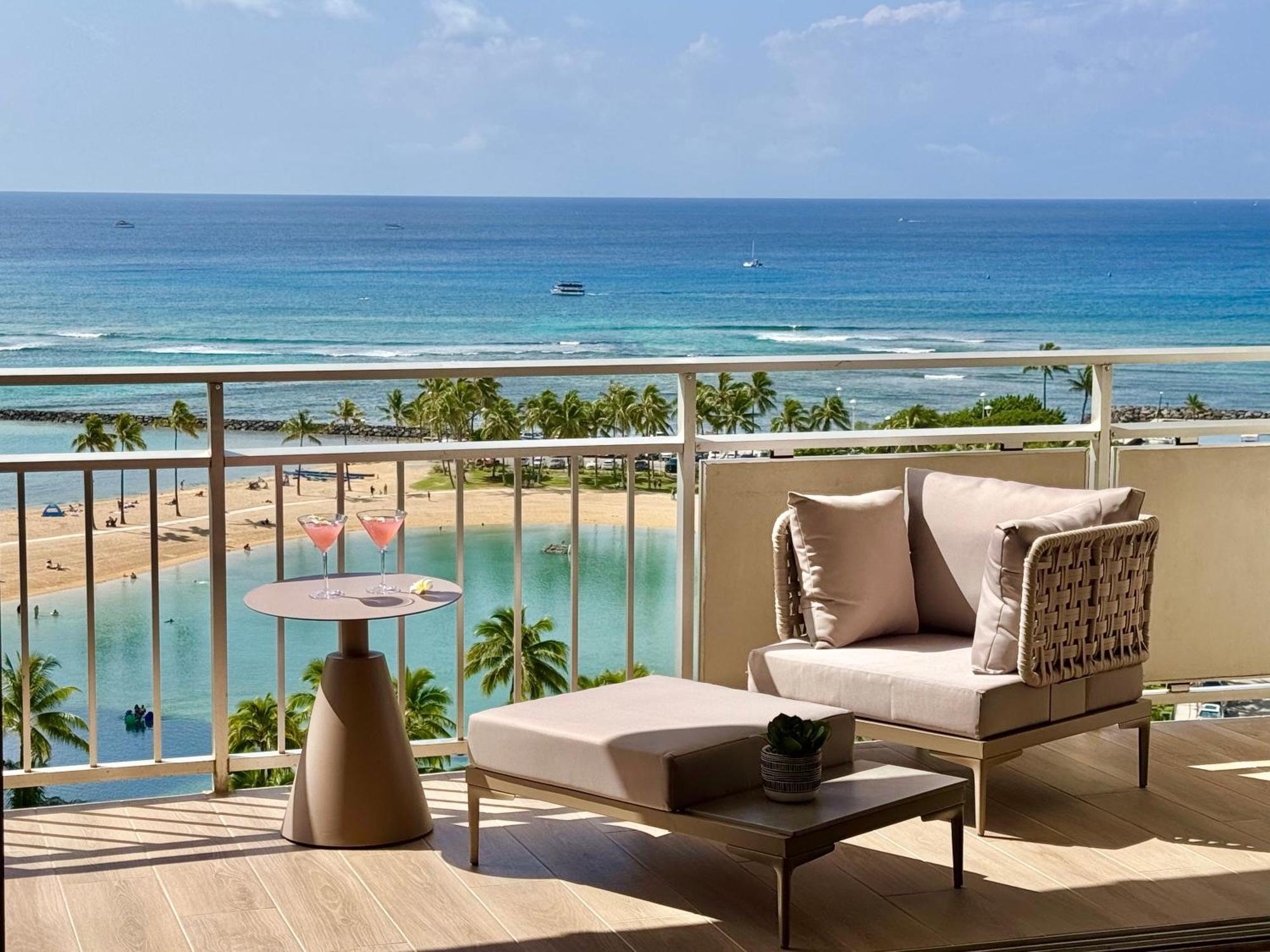 Panoramic Oceanview - Full Kitchen In Each Room, 2 Swimming Pools, Onsite Restaurants, Fireworks Every Friday Honolulu